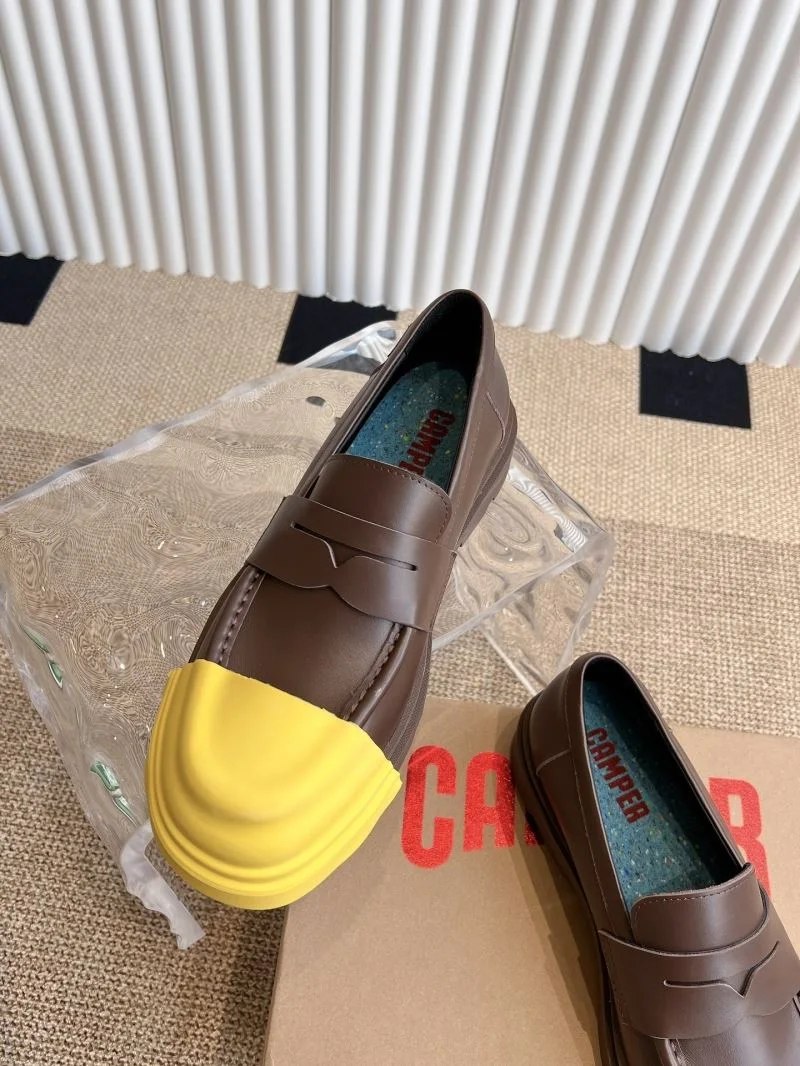 RelaxedFit Camper Shoes 8264