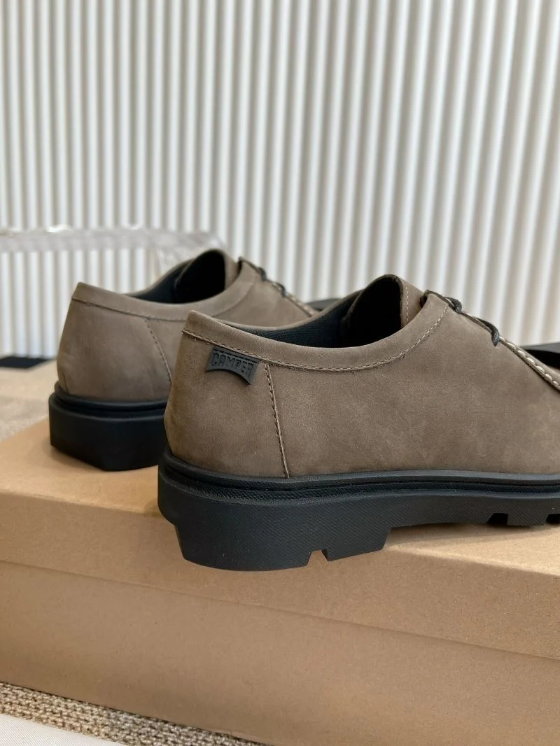 Minimalist Camper Shoes 8257
