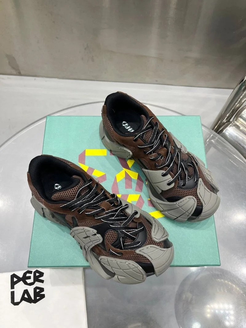 Lightweight Camper Shoes 6744