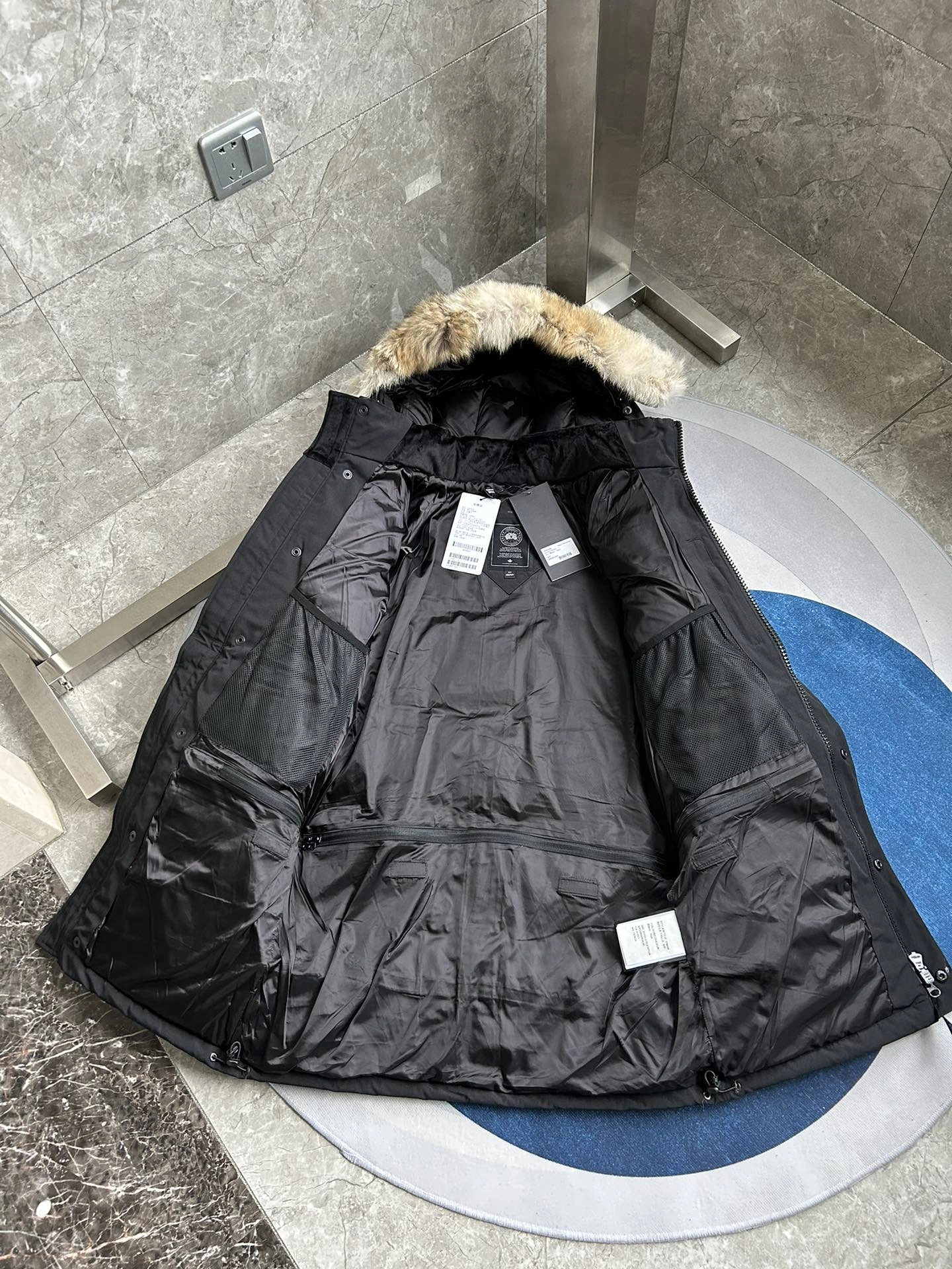 Canada Goose Down Jackets TimelessDesign 106657
