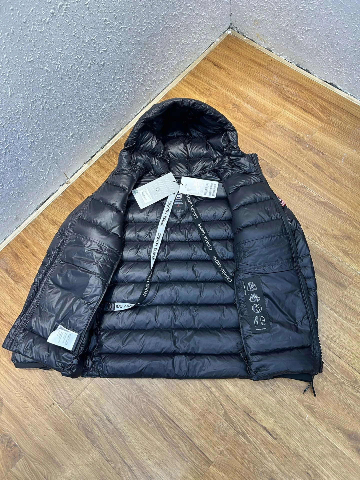 Durable Canada Goose Down Jackets 106645