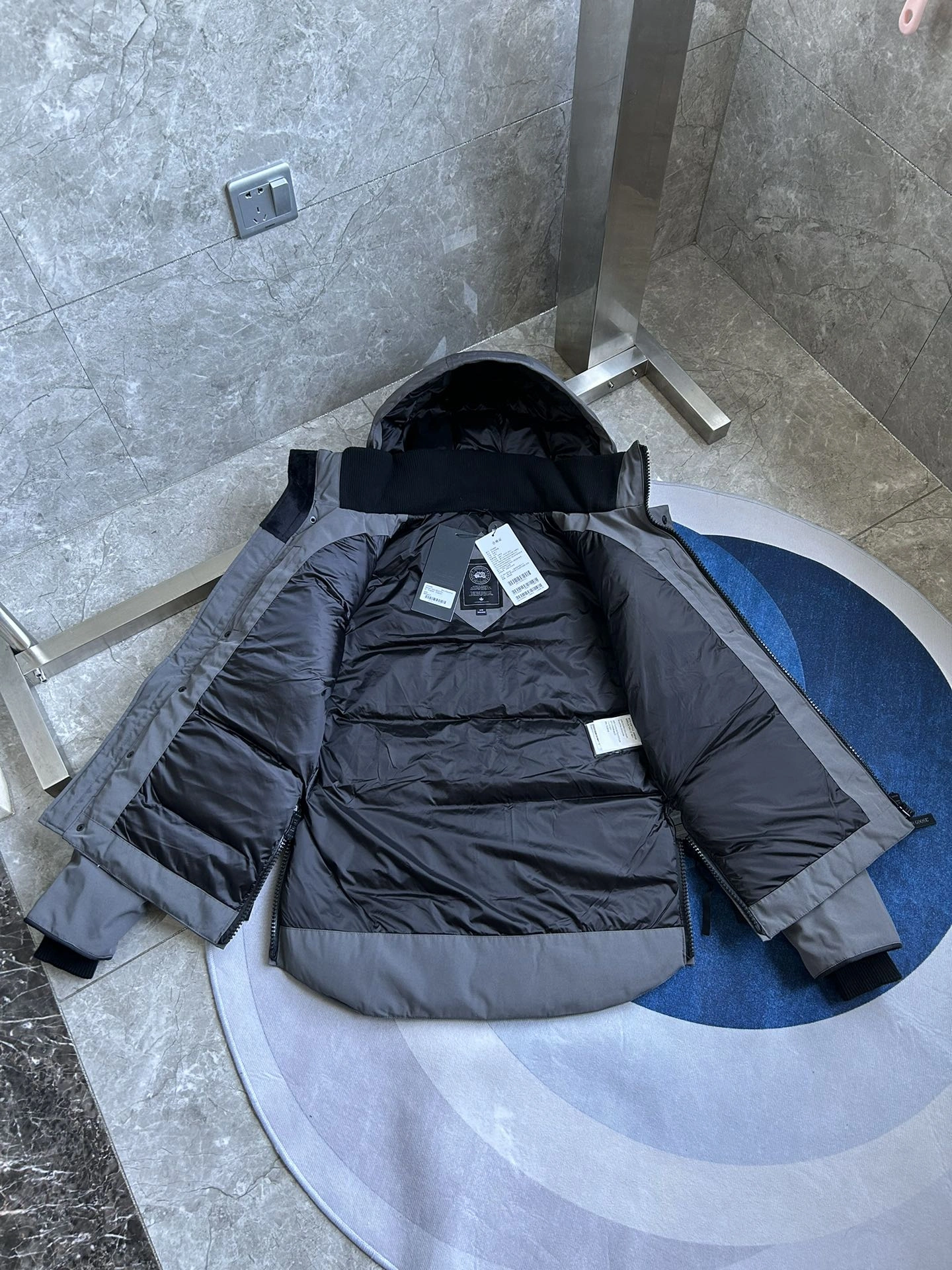 Canada Goose Down Jackets Attractive 106632