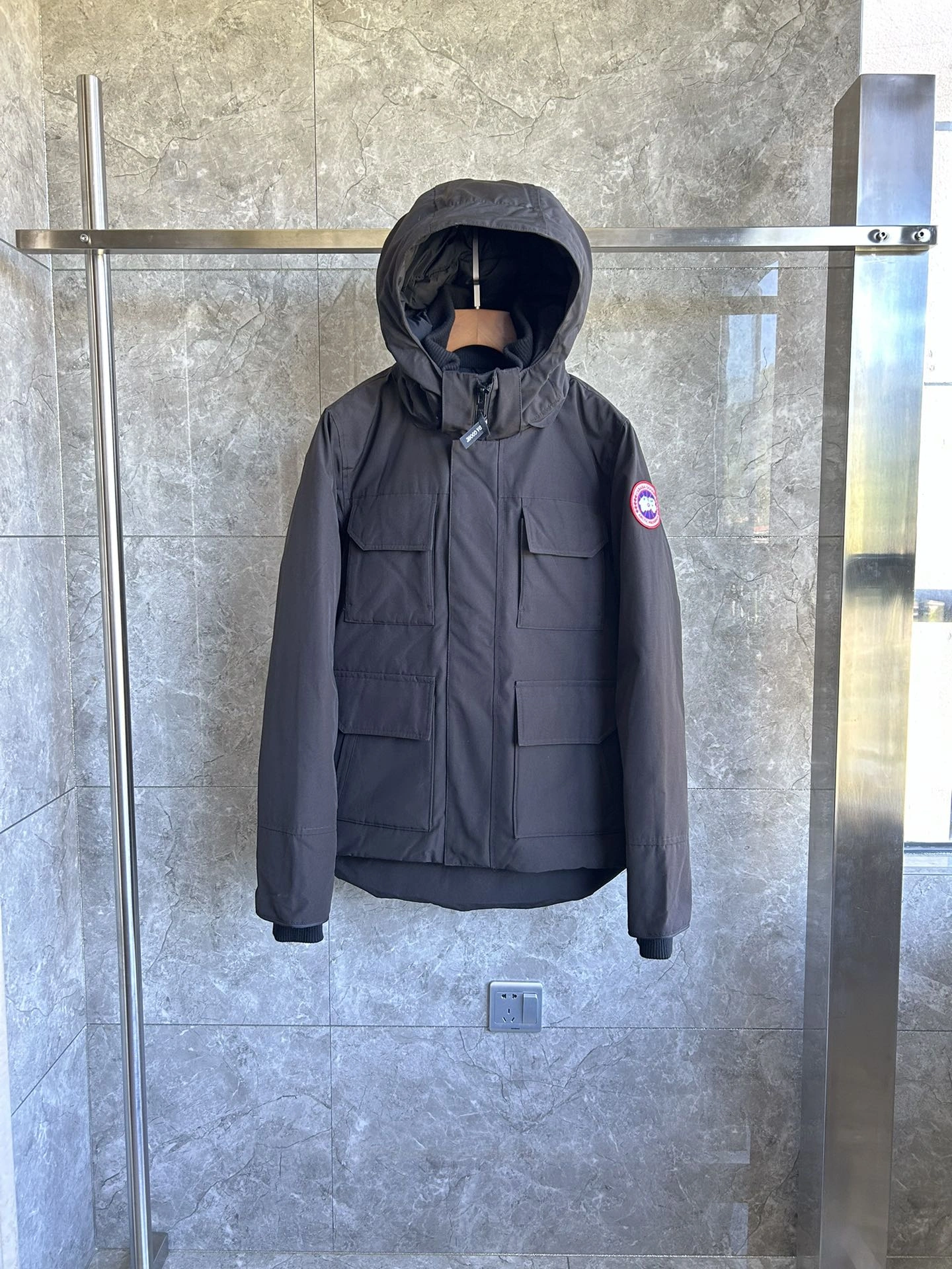 Canada Goose Down Jackets FreshLook 106631