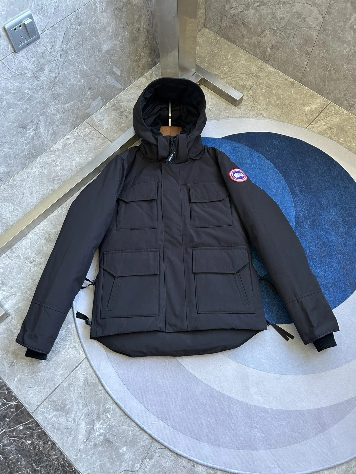 Canada Goose Down Jackets FreshLook 106631