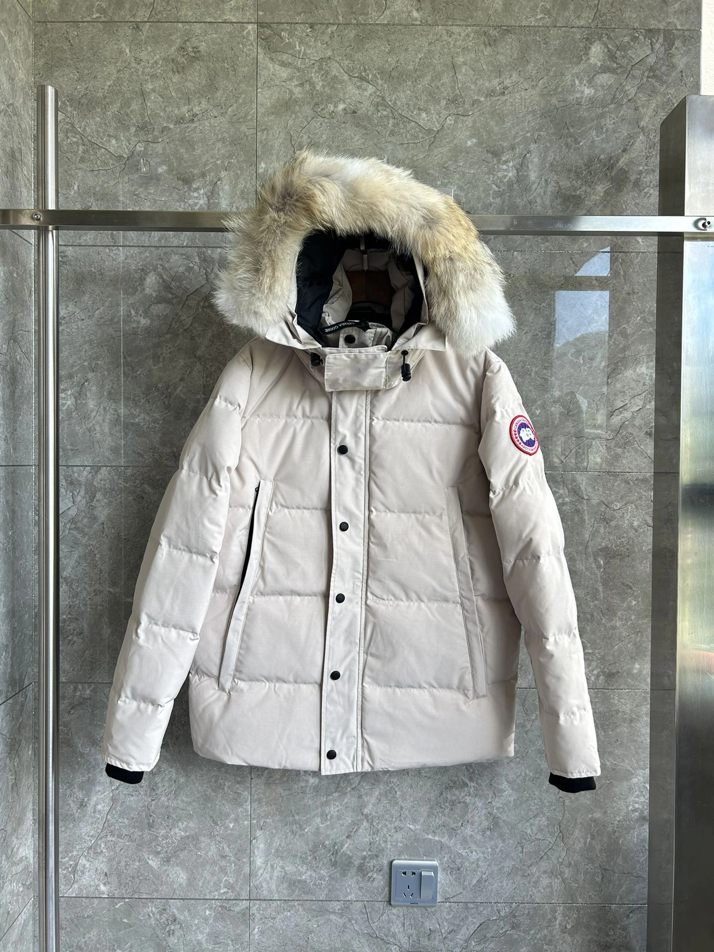 Canada Goose Down Jackets Soft 106625