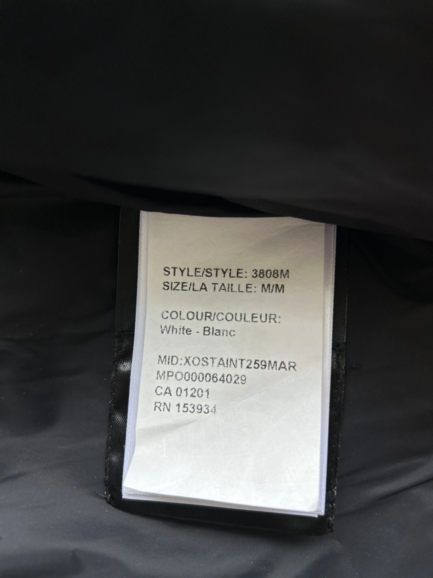 Canada Goose Down Jackets Soft 106625