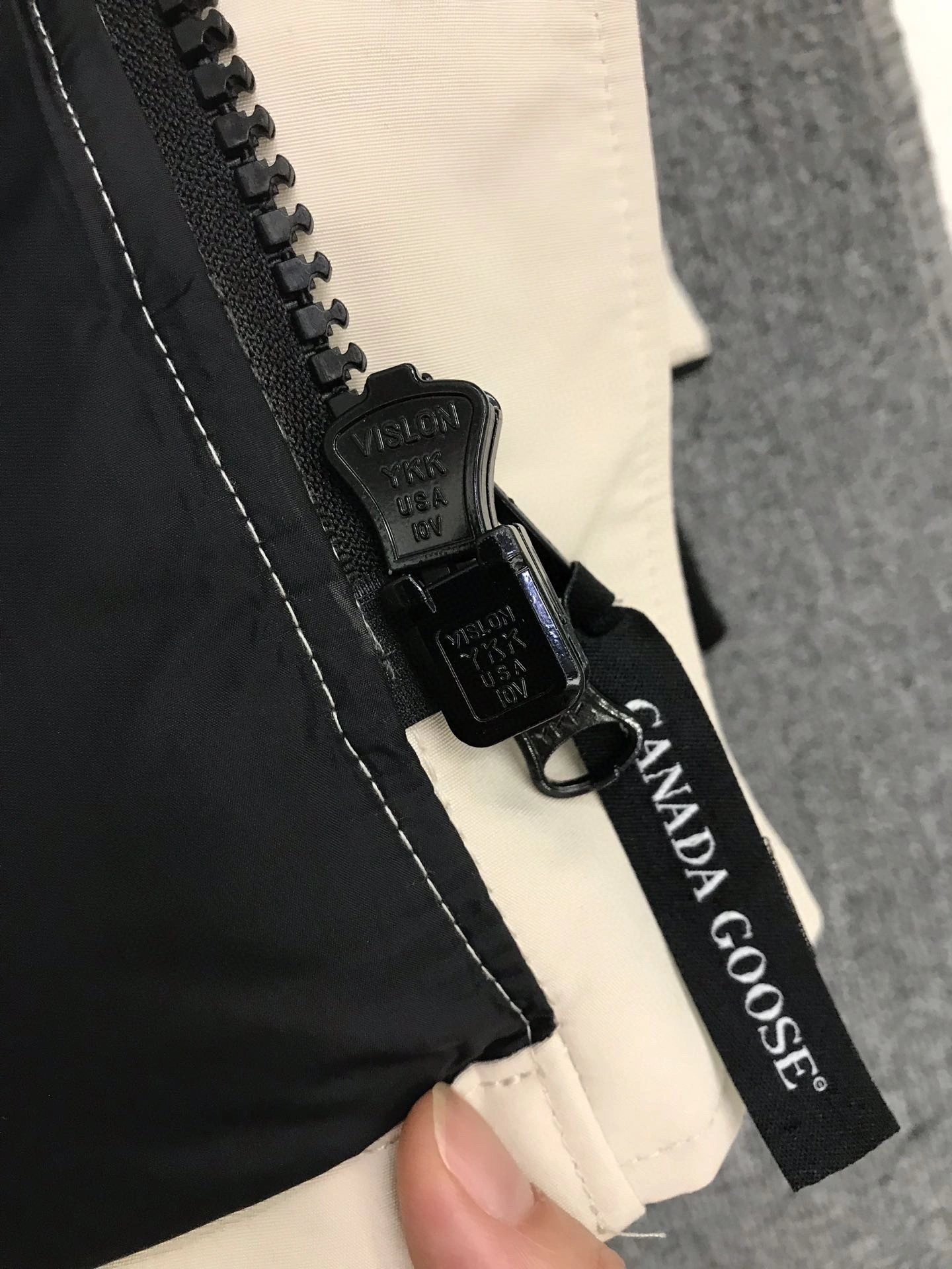 Canada Goose Down Jackets Contemporary 106622