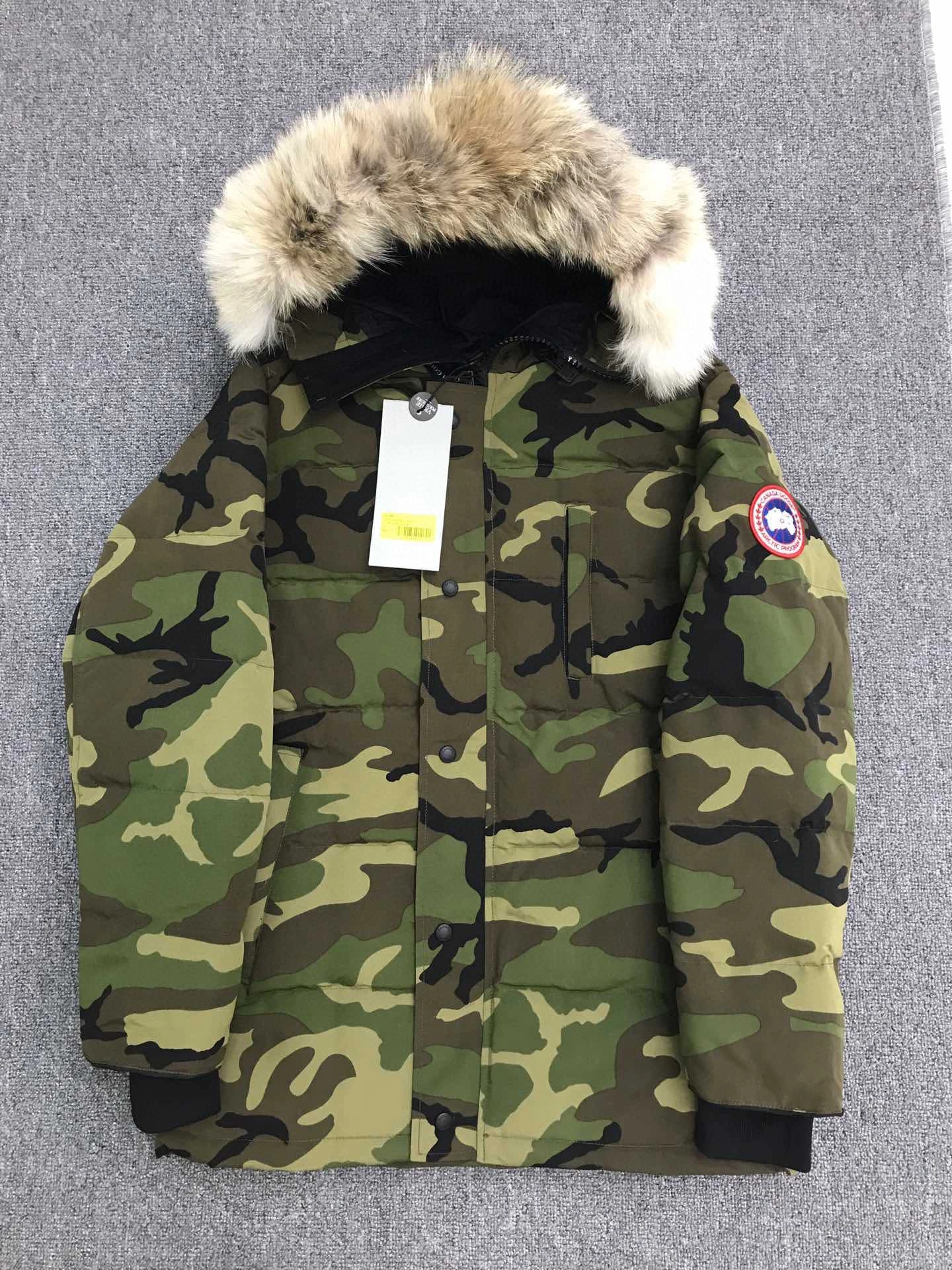 Durable Canada Goose Down Jackets 106620