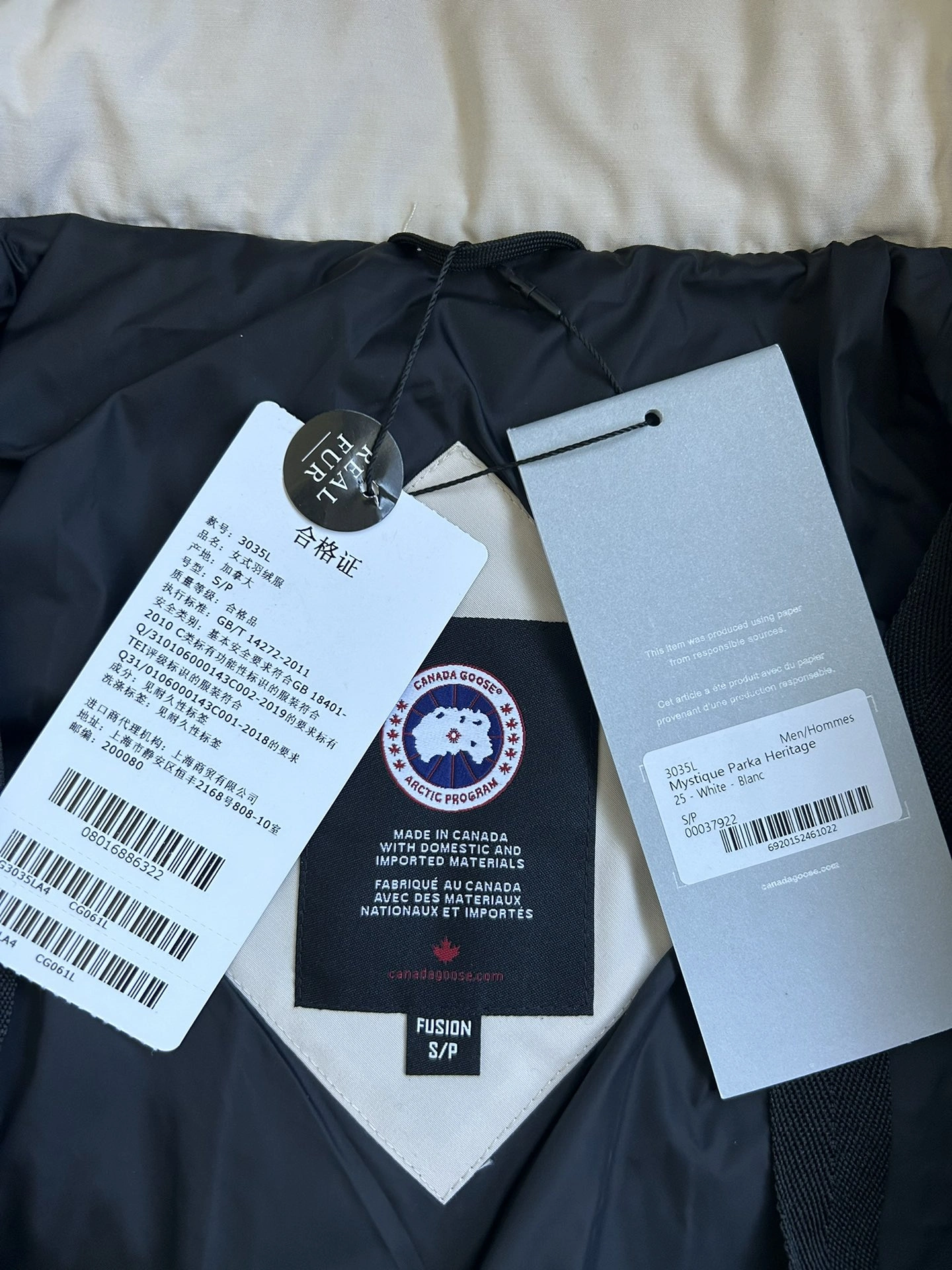 Canada Goose Down Jackets Effortless 106664