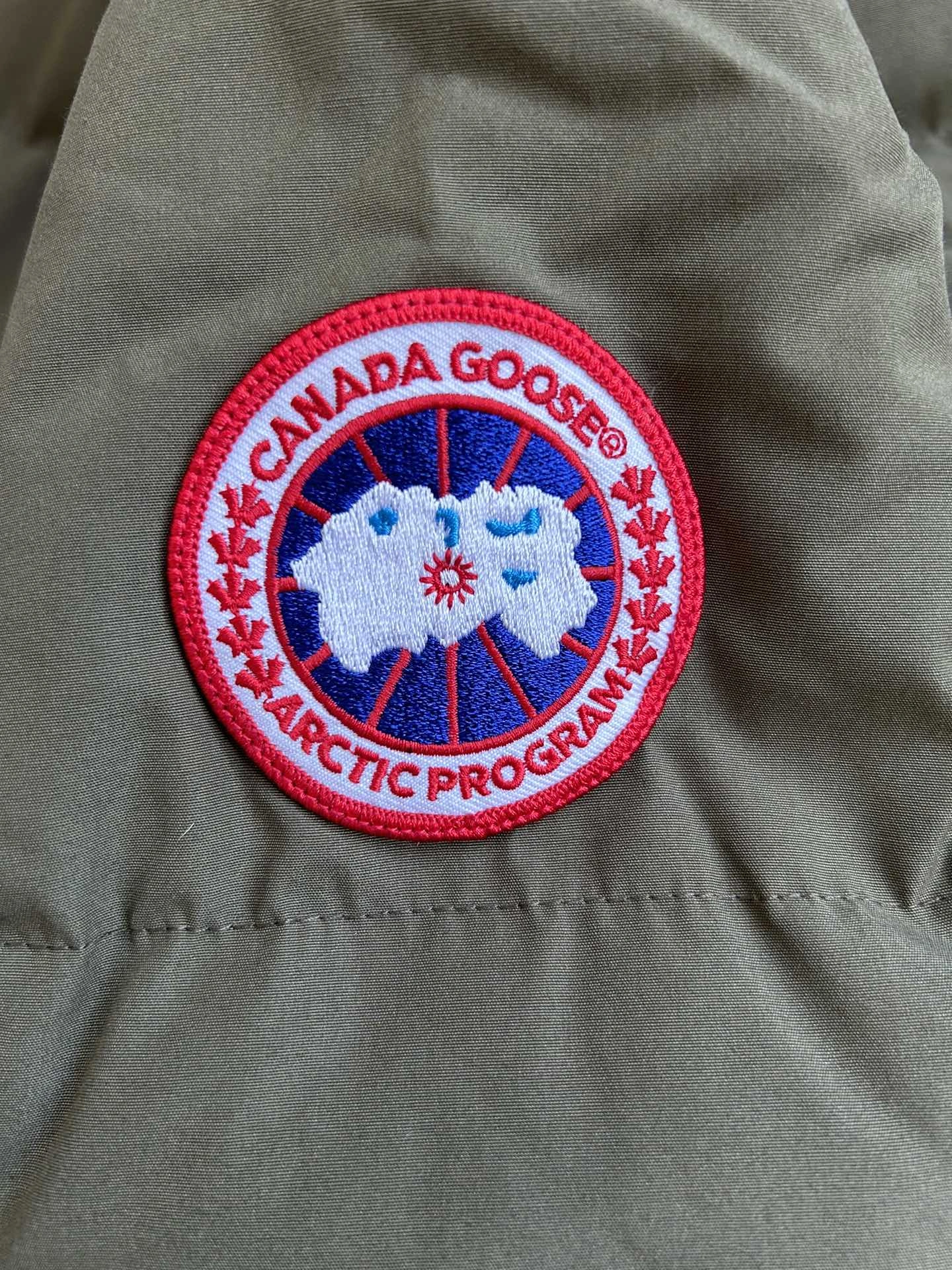Bold Canada Goose Down Jackets 106610