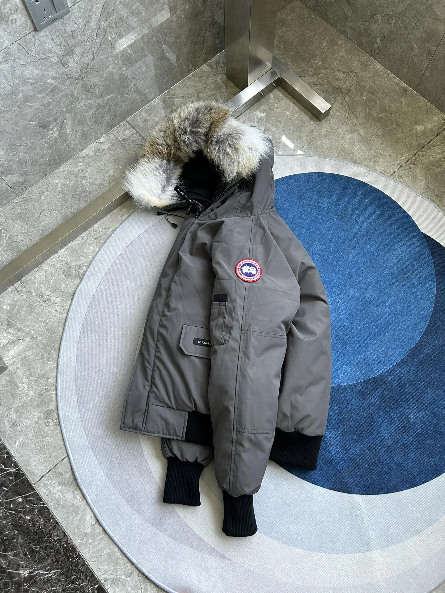 Canada Goose Down Jackets MoistureWicking 106603