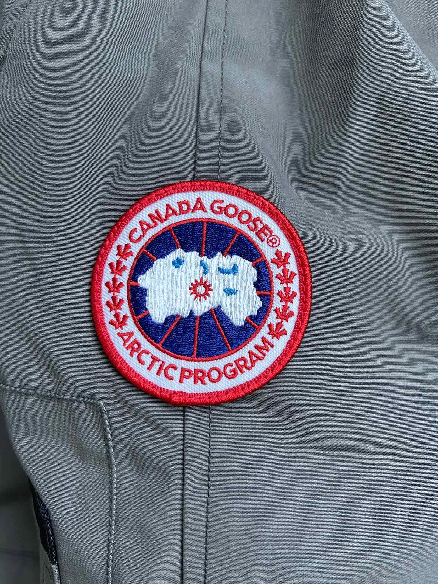 Canada Goose Down Jackets MoistureWicking 106603