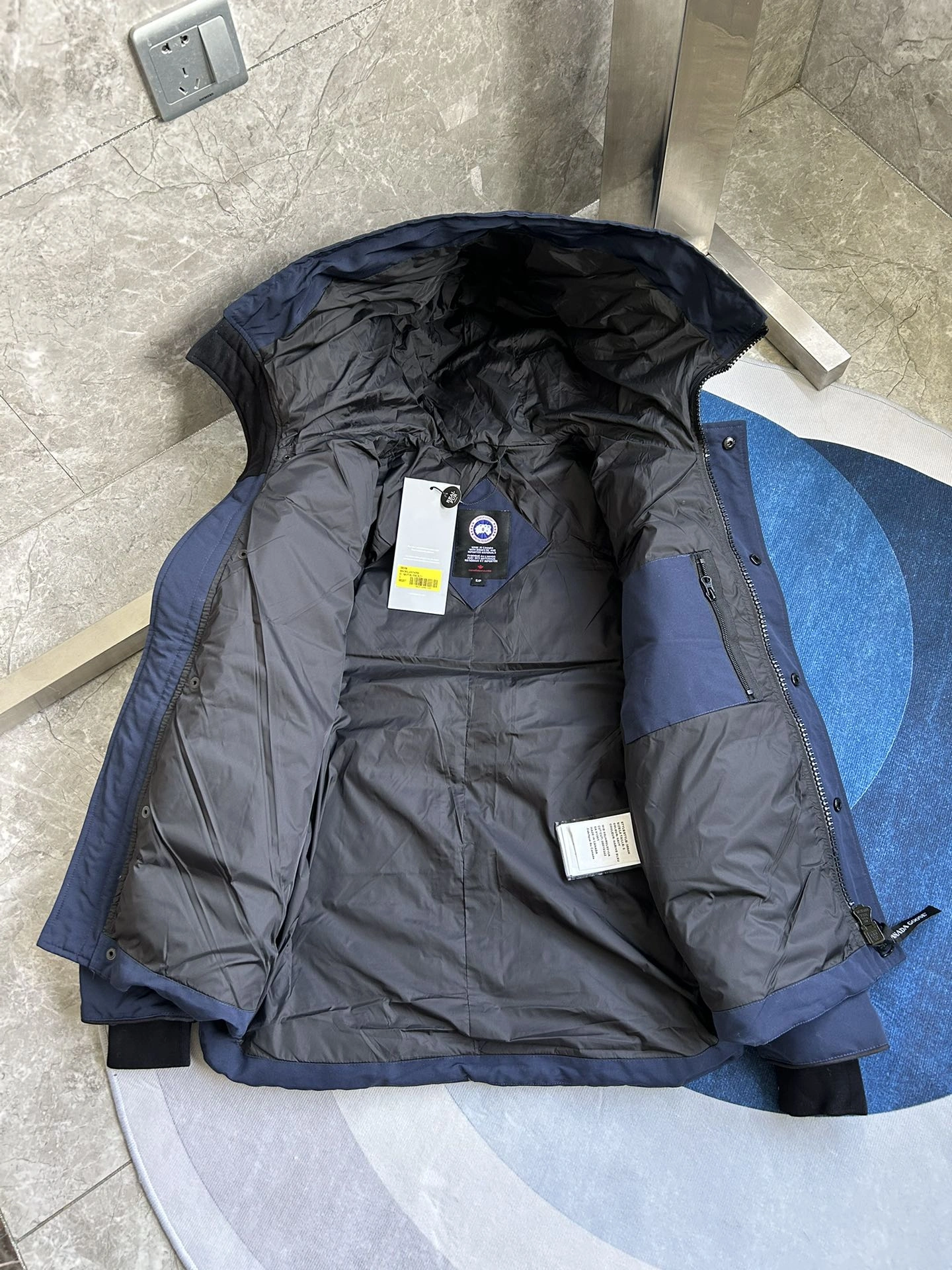 Canada Goose Down Jackets Sophisticated 106602