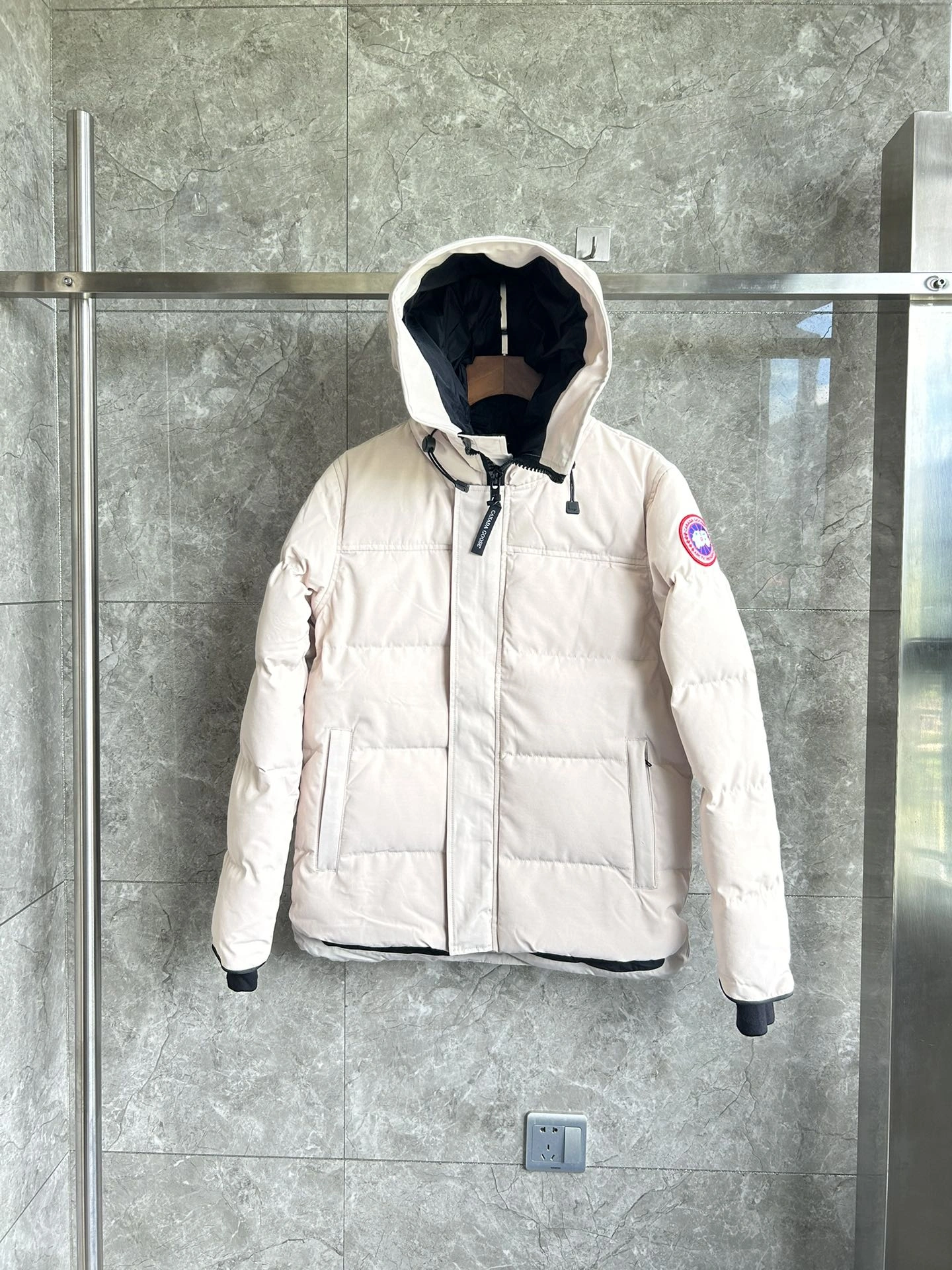 Canada Goose Down Jackets Compact 106600