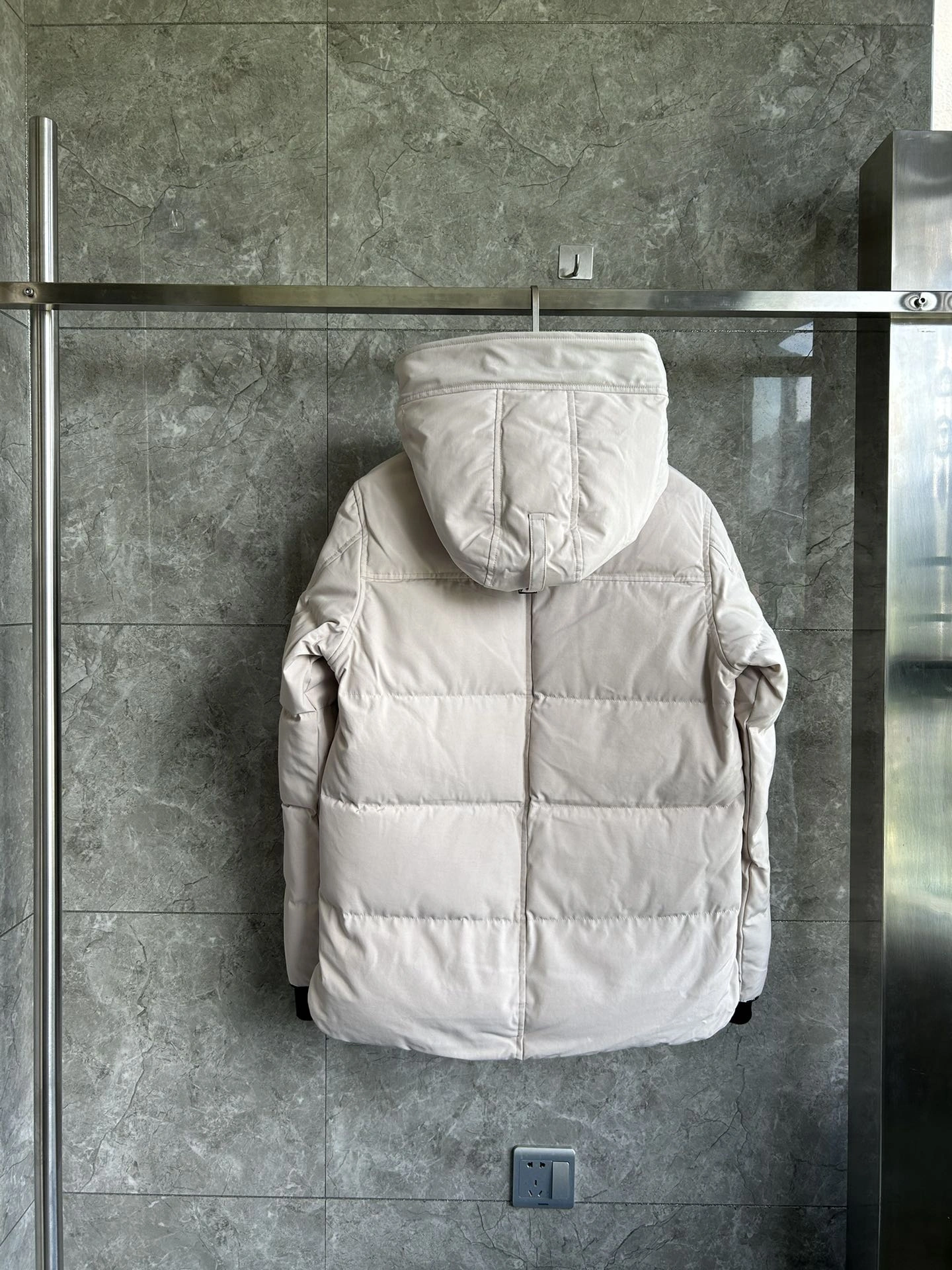 Canada Goose Down Jackets Compact 106600