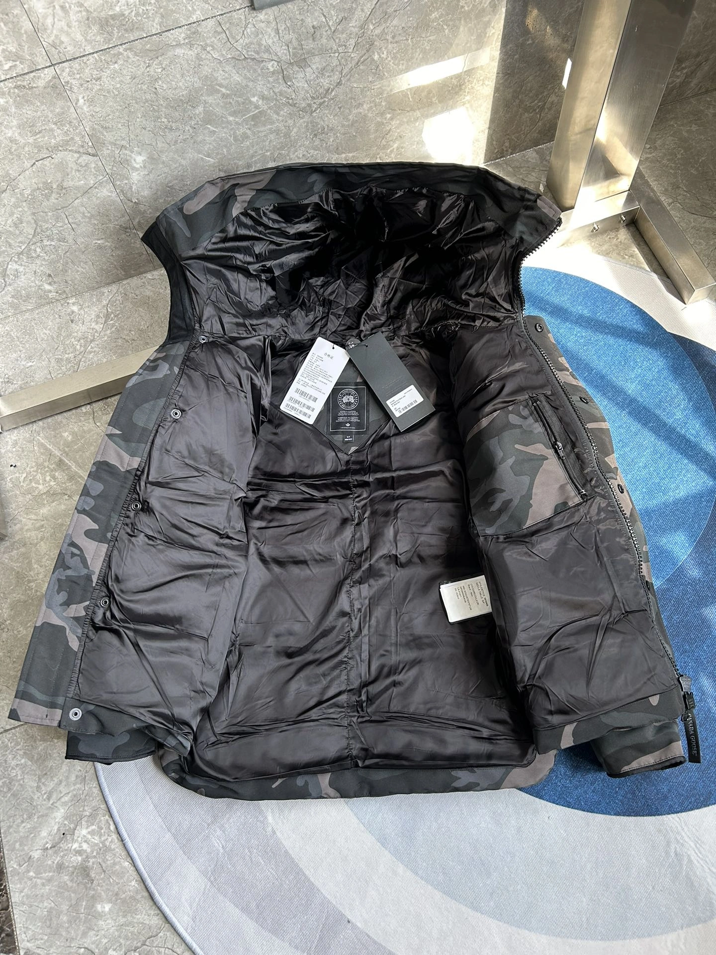Canada Goose Down Jackets Premium 106599