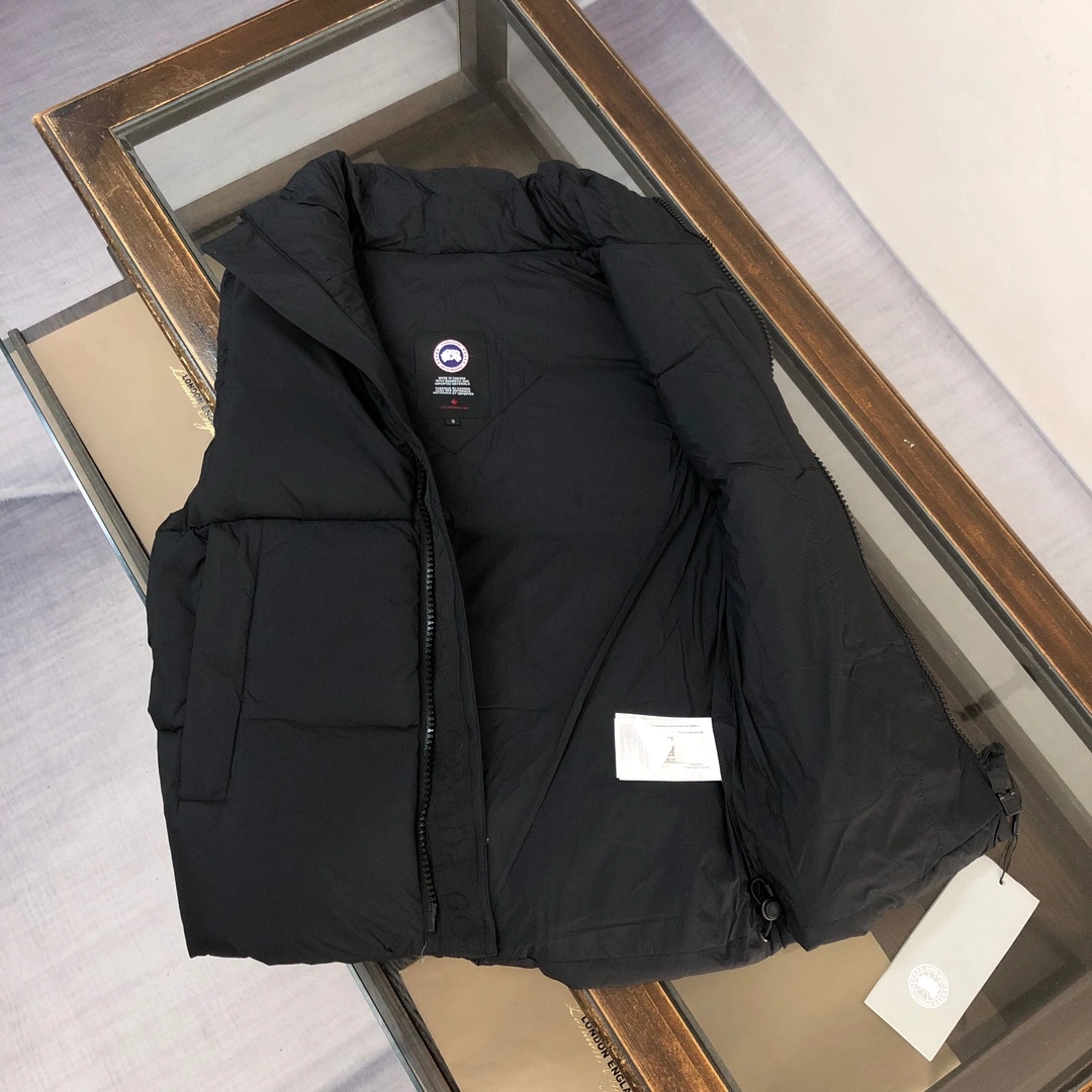 Canada Goose Down Jackets Comfortable 106596