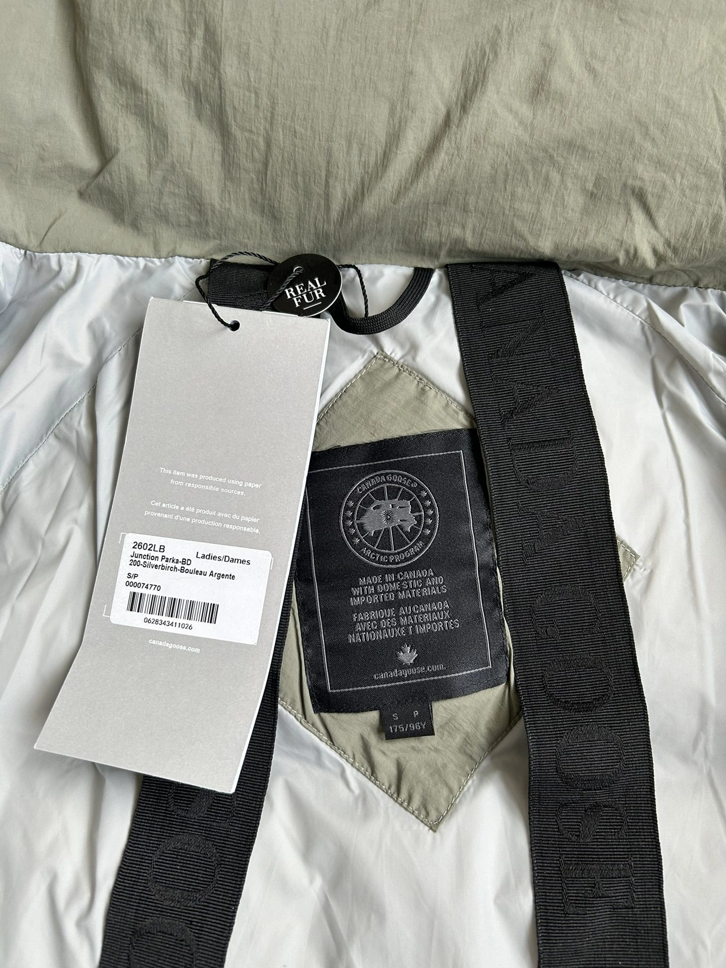 Canada Goose Down Jackets Original 106595