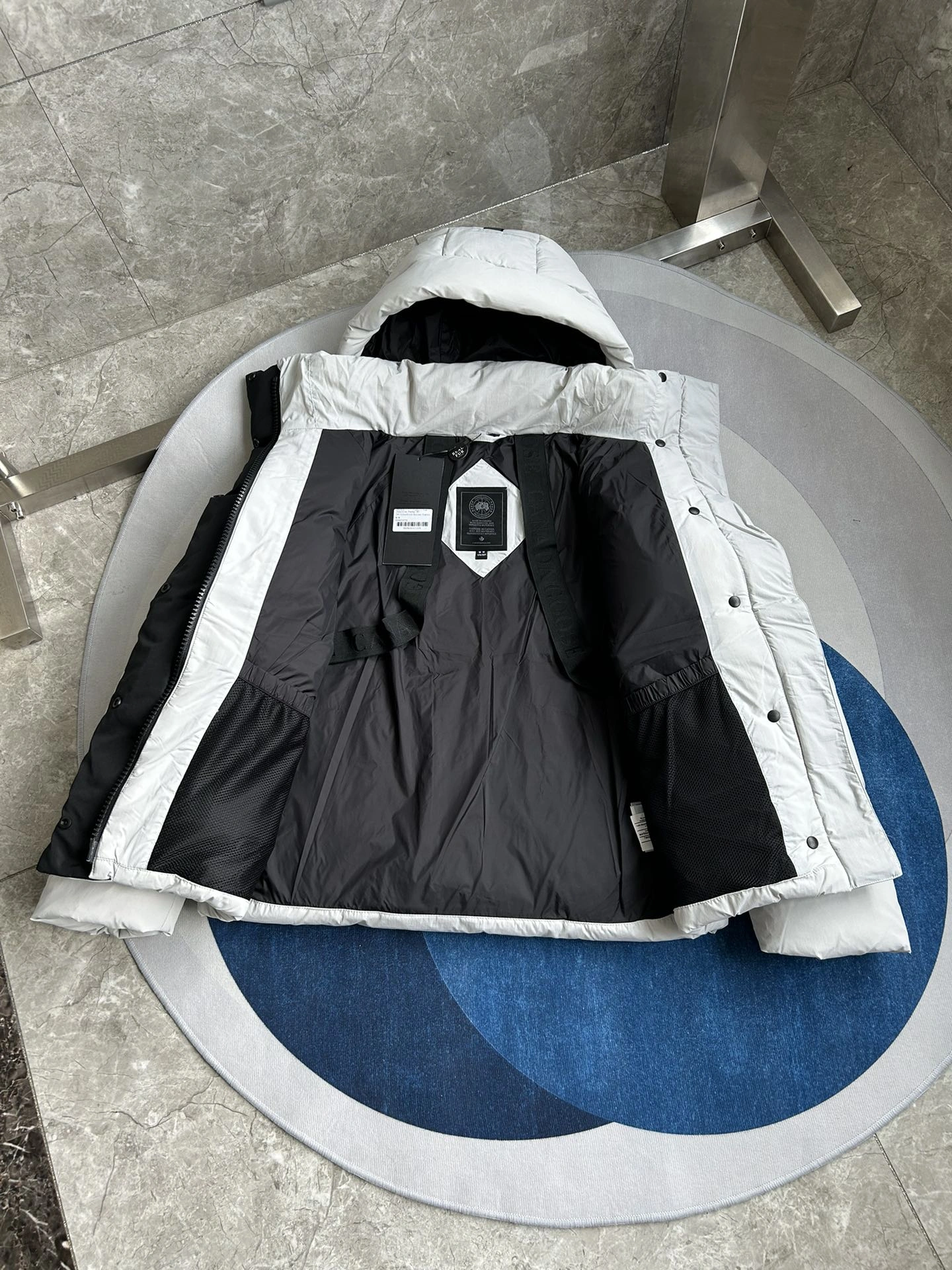 Canada Goose Down Jackets Youthful 106592