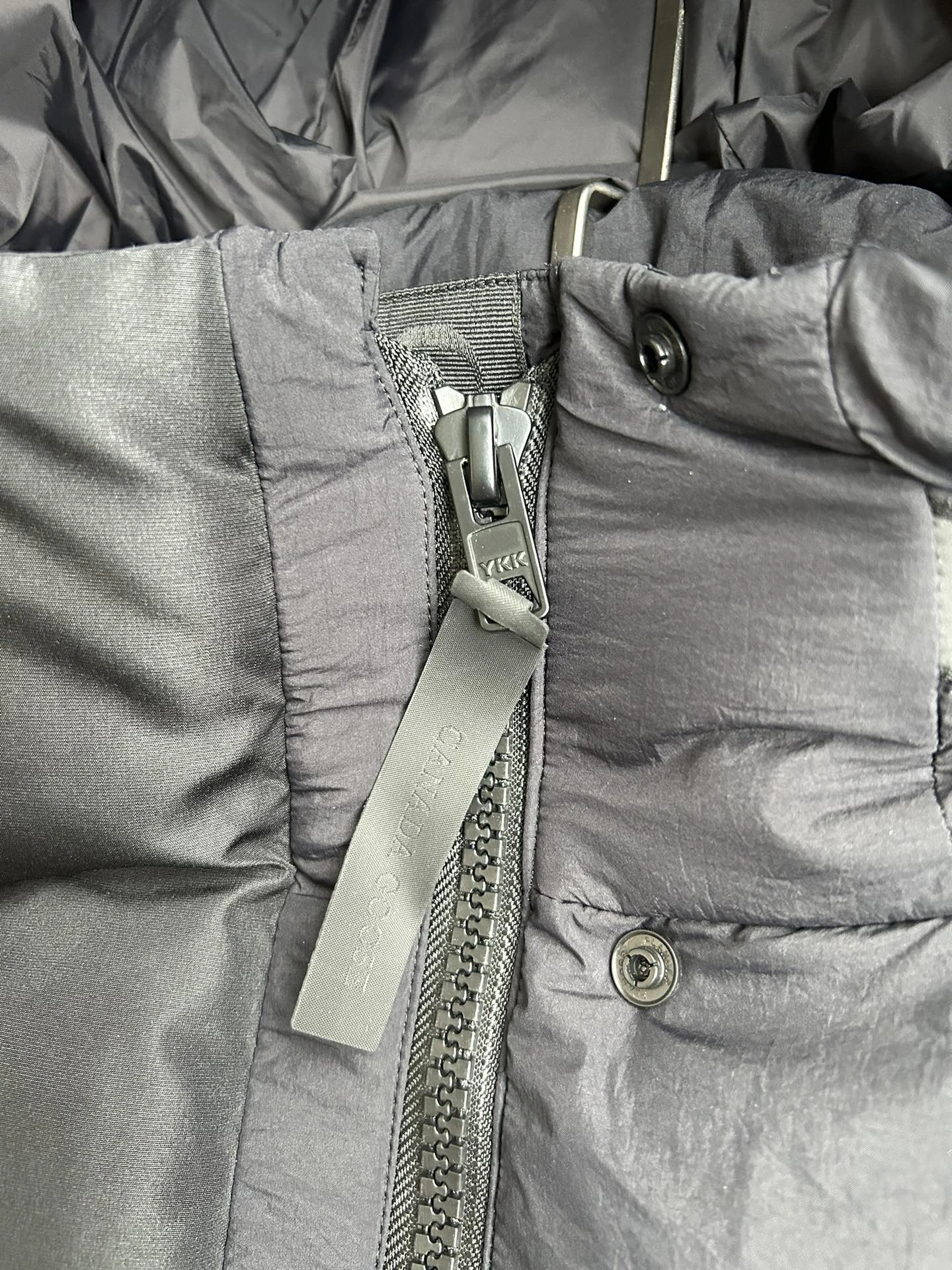 Canada Goose Down Jackets Chic 106594