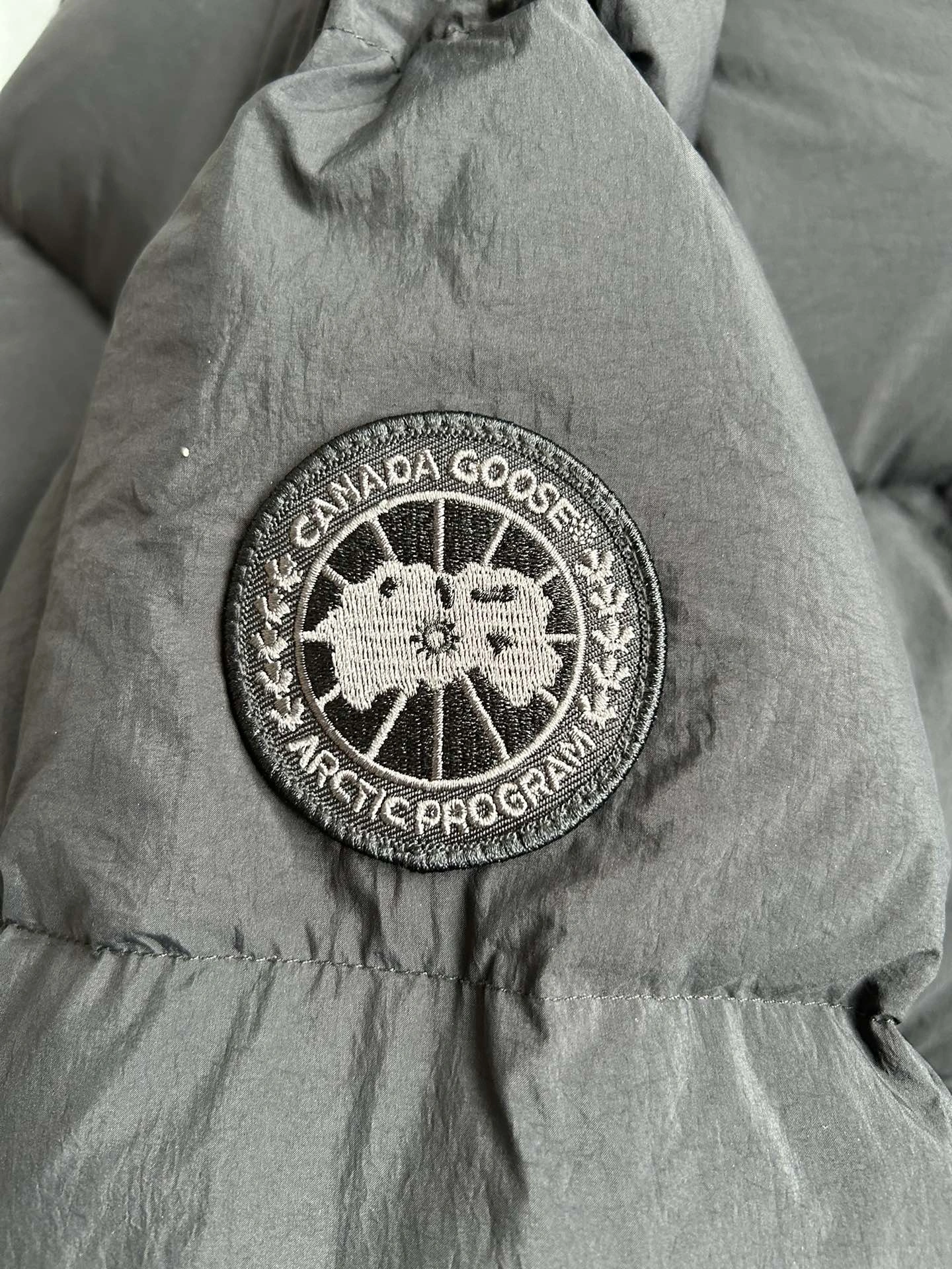 Canada Goose Down Jackets GoodFit 106686