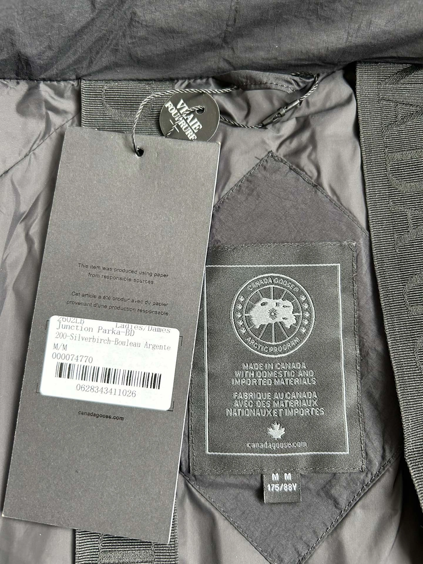 Canada Goose Down Jackets GoodFit 106686