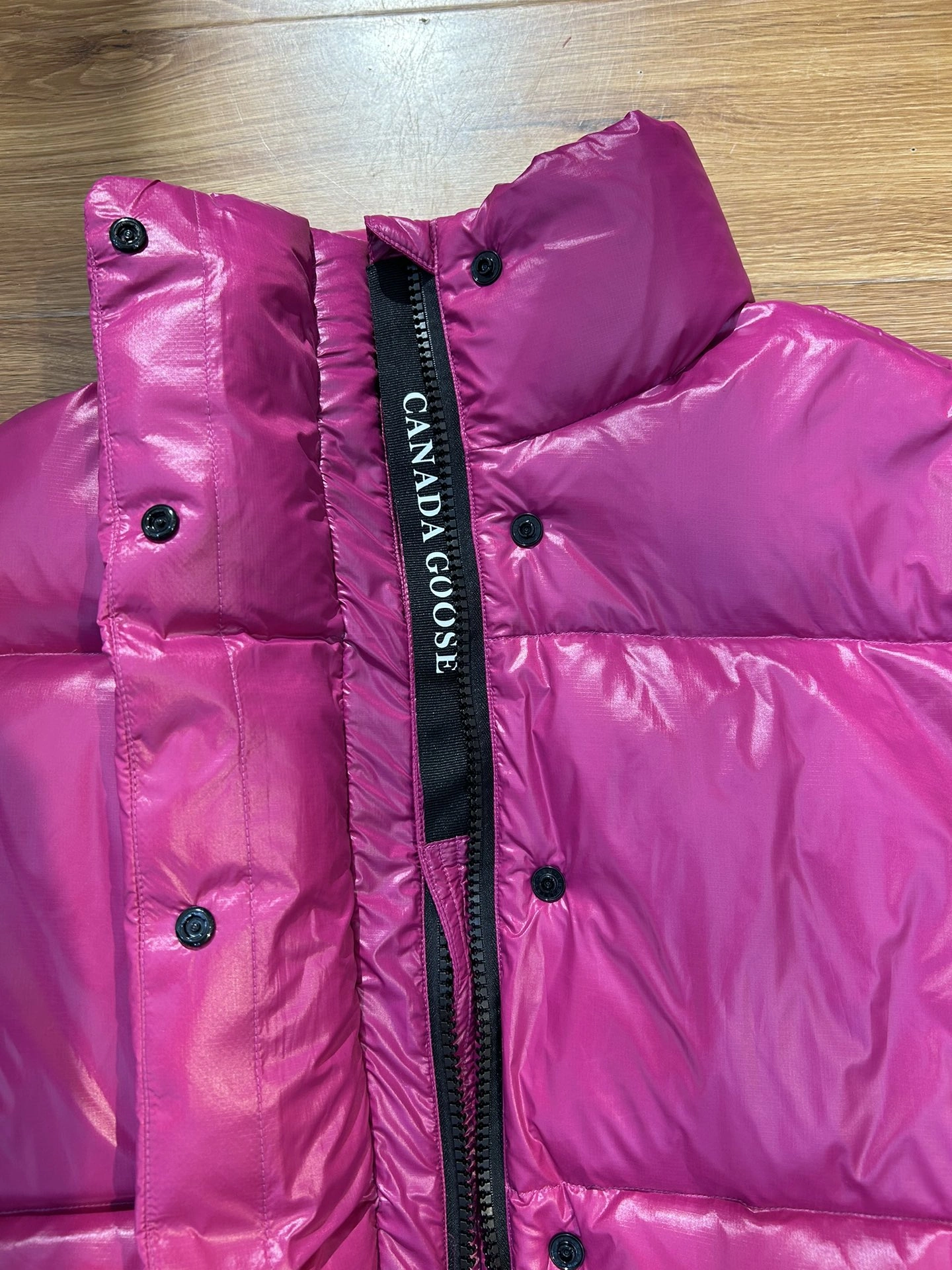 Comfortable Canada Goose Down Jackets 106589