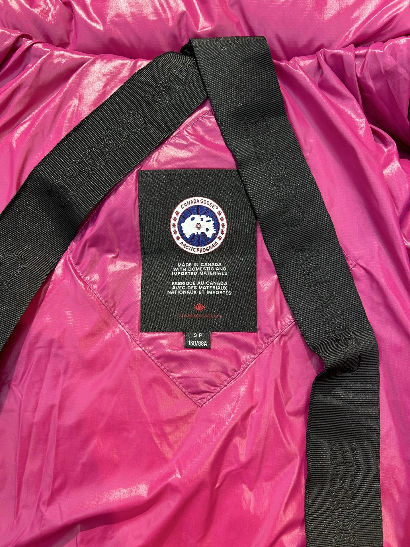 Comfortable Canada Goose Down Jackets 106589