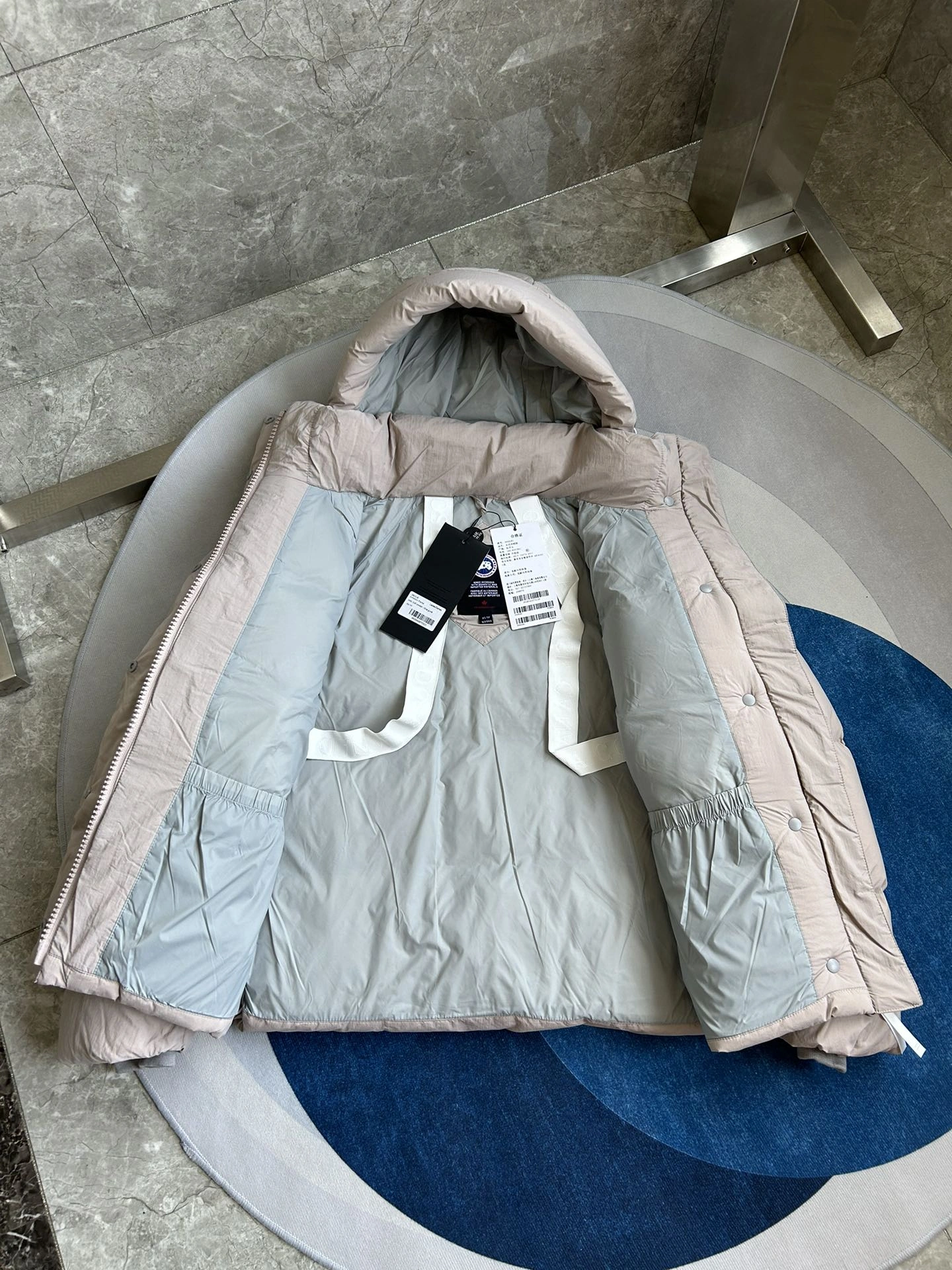 Comfortable Canada Goose Down Jackets 106575