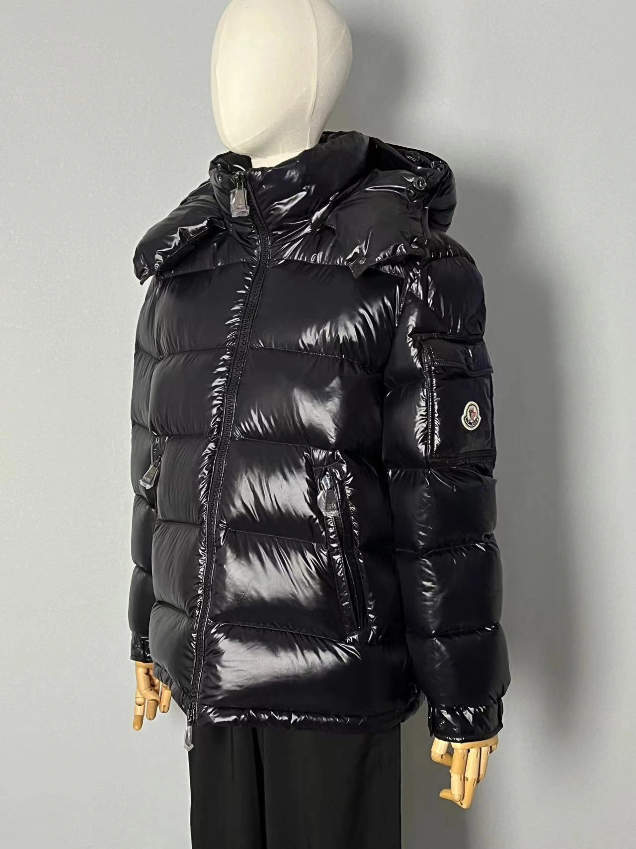Canada Goose Down Jackets EasyMatch 106617
