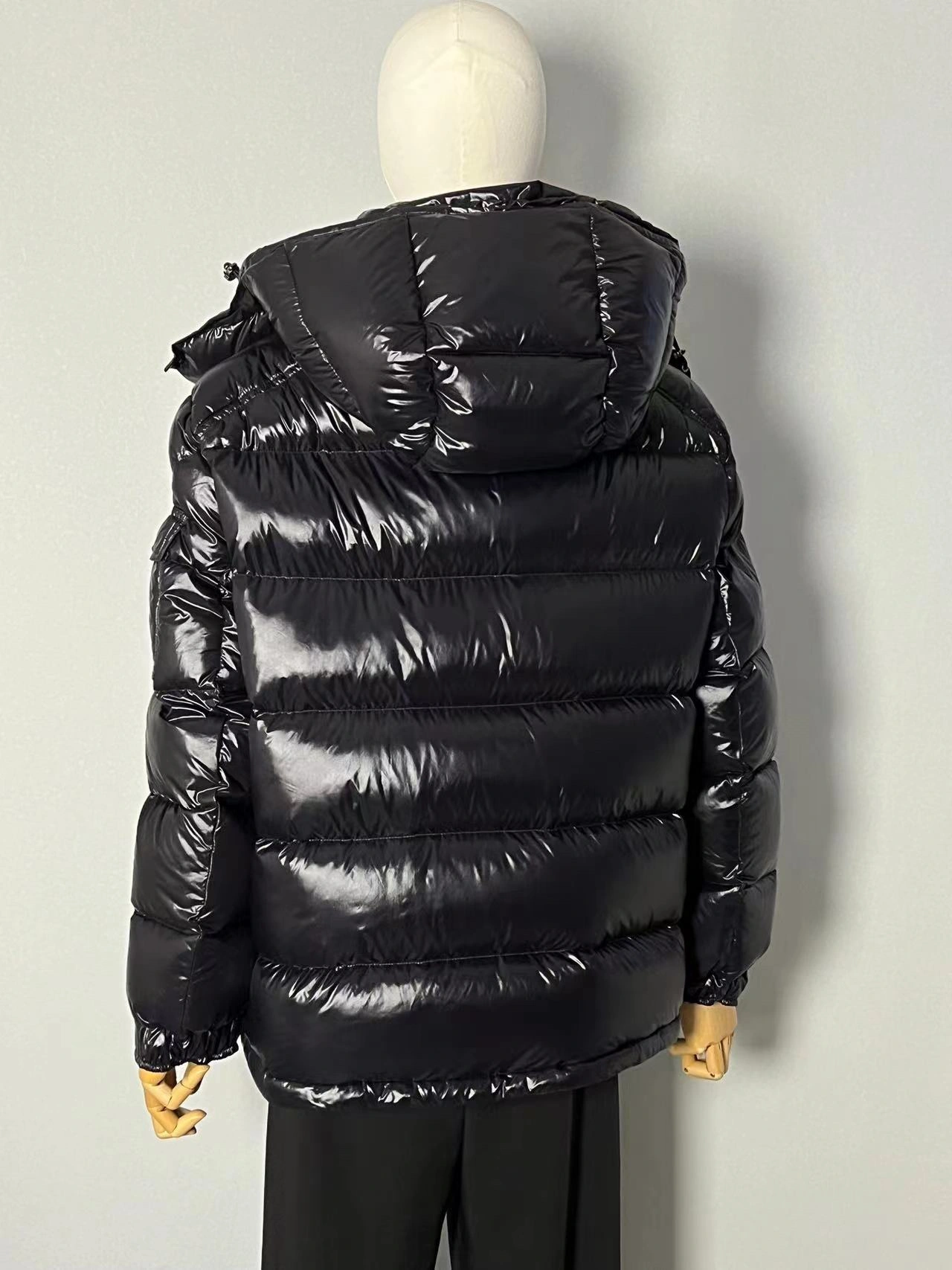 Canada Goose Down Jackets EasyMatch 106617