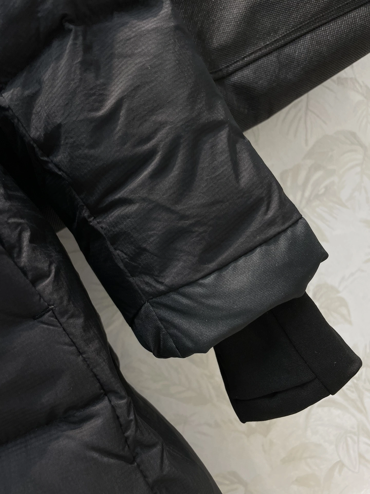 Breathable Canada Goose Down Jackets 106194