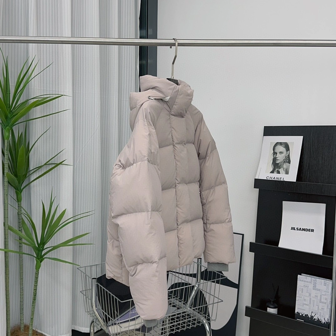 Canada Goose Down Jackets Comfortable 106576