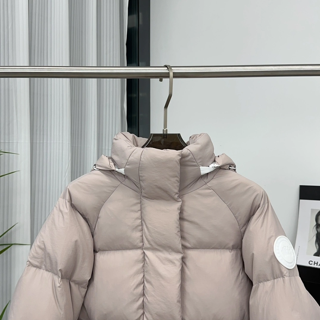 Canada Goose Down Jackets Comfortable 106576