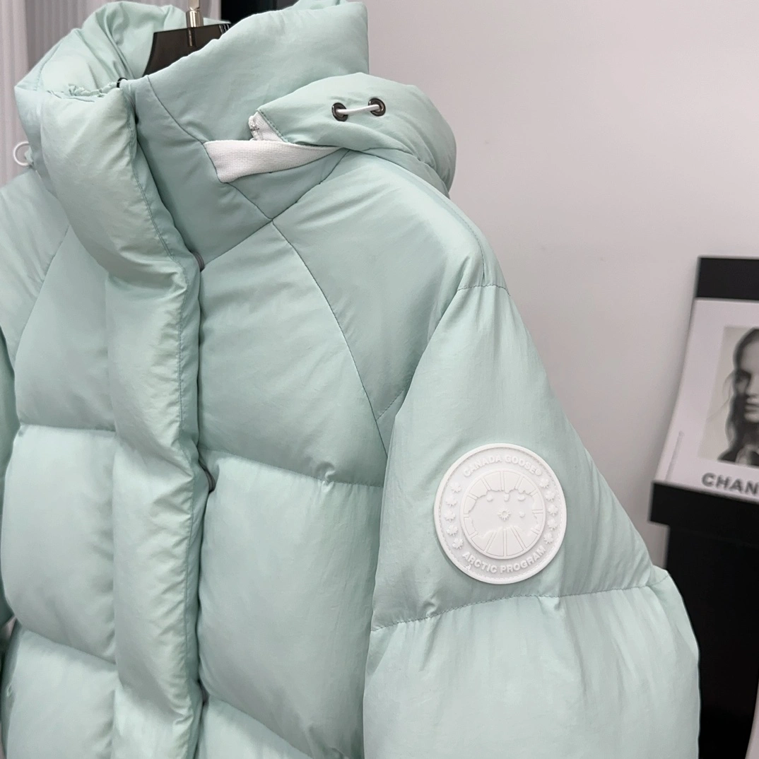 Canada Goose Down Jackets Practical 106573