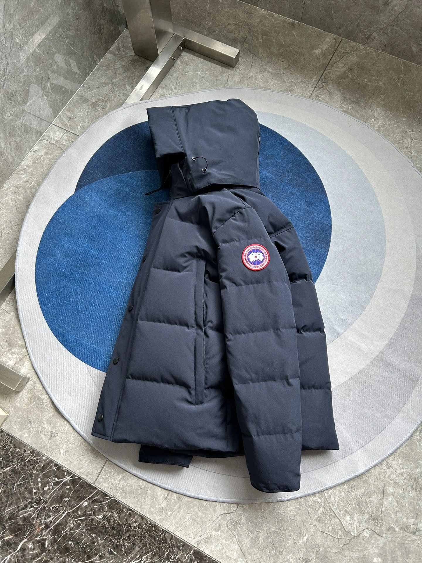 Canada Goose Down Jackets Chic 106597