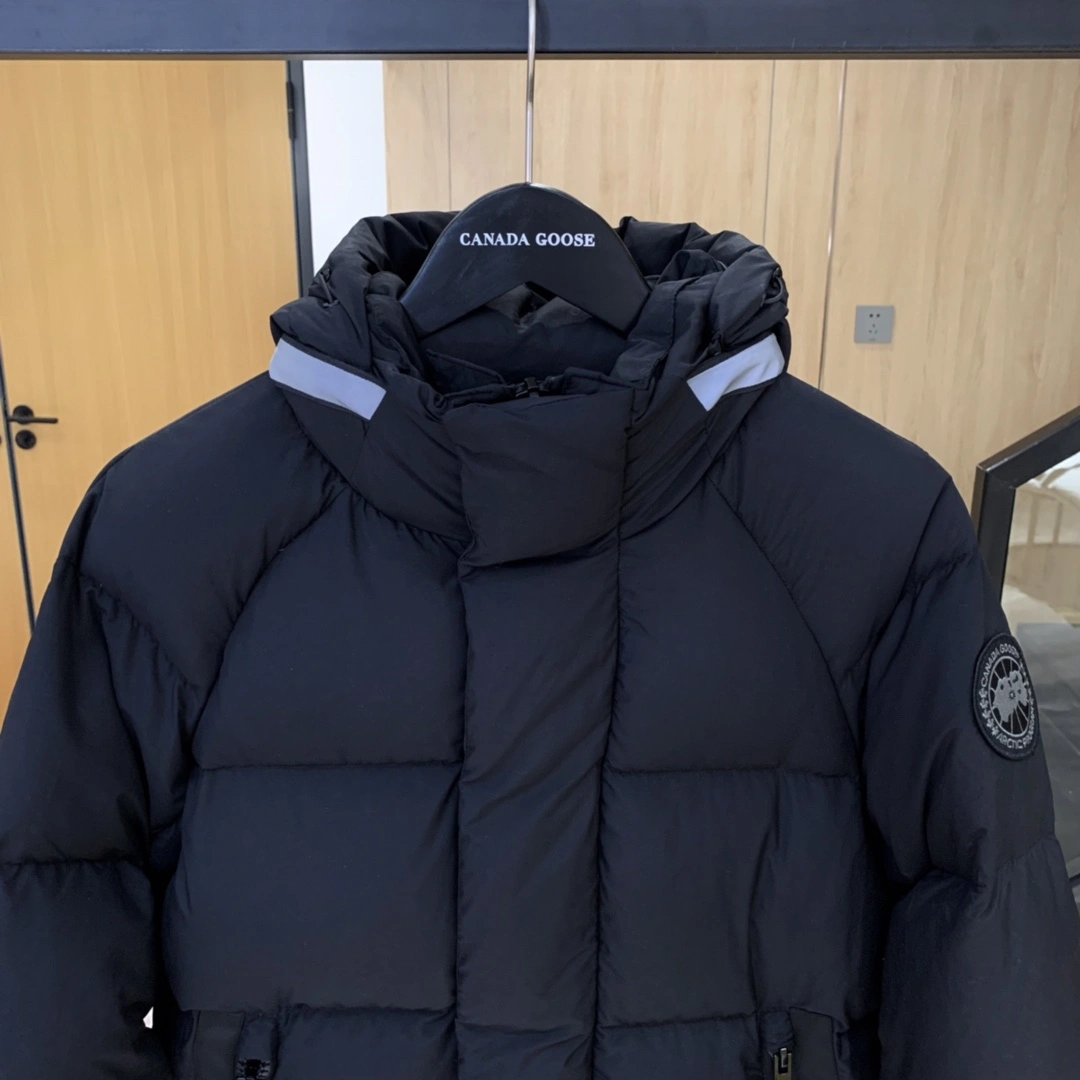 Fashionable Canada Goose Down Jackets 106586