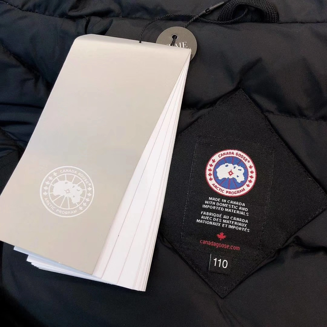 Cozy Canada Goose Down Jackets 106582
