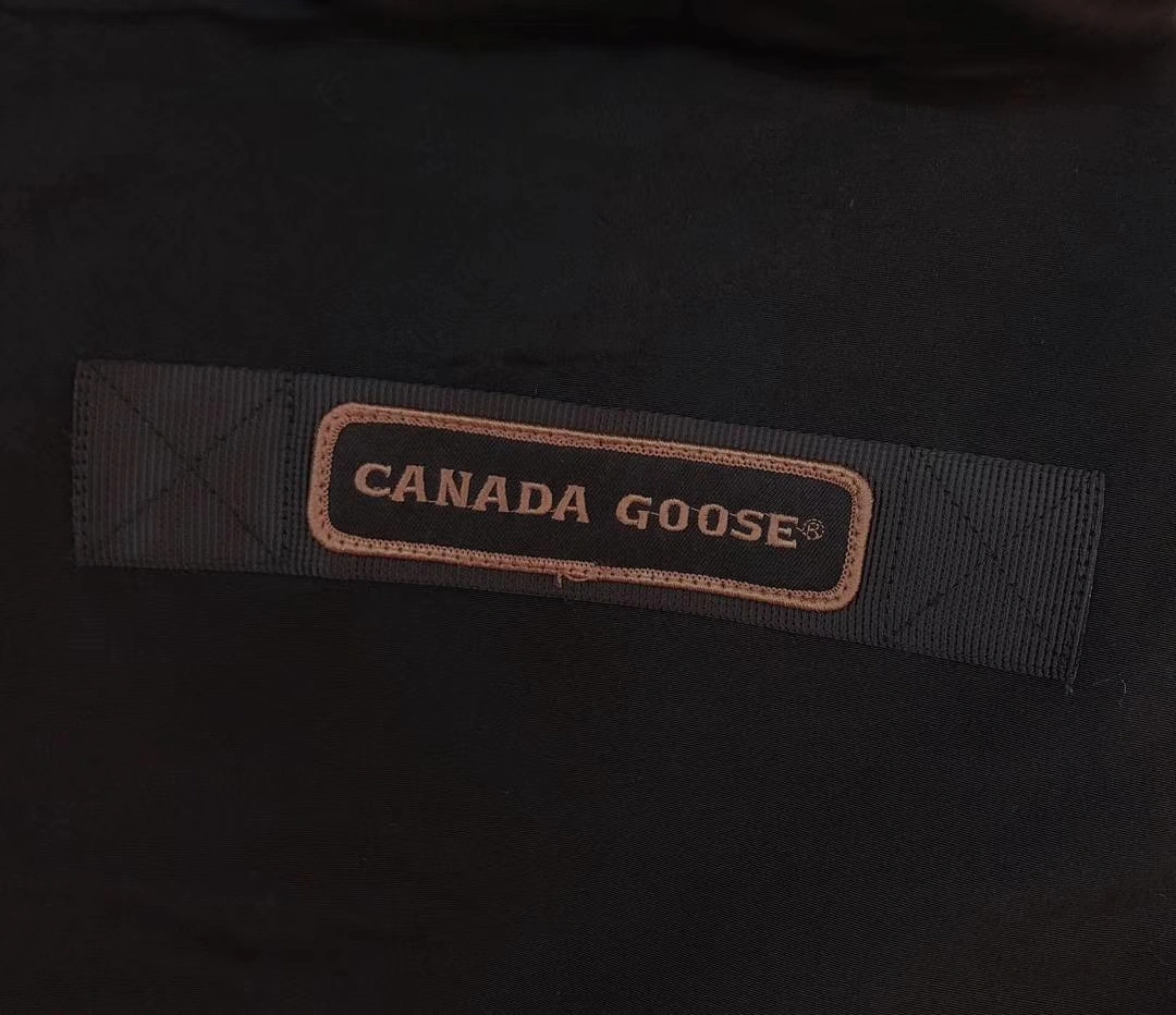 Cozy Canada Goose Down Jackets 106582