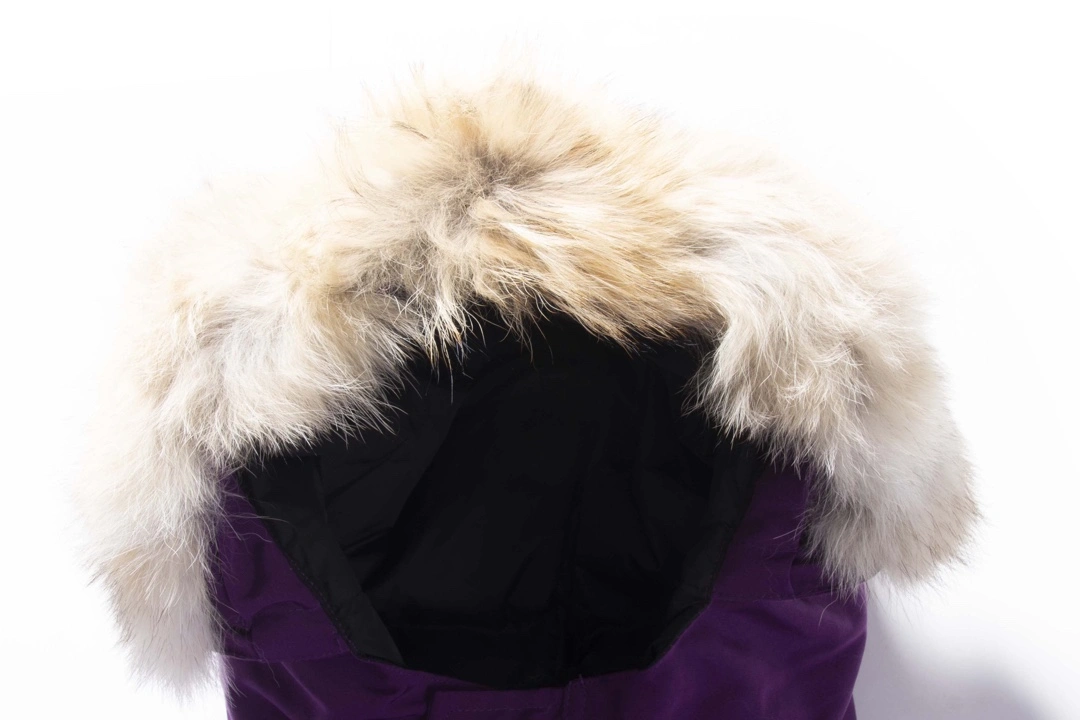 Canada Goose Down Jackets Snug 106555
