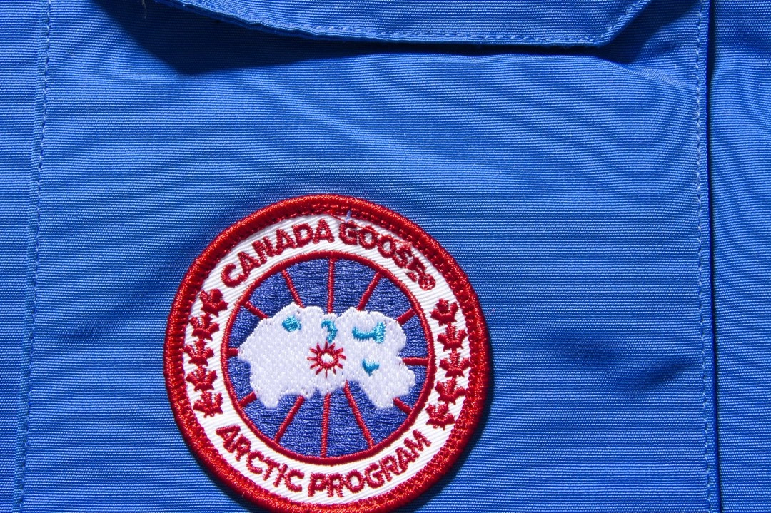 Canada Goose Down Jackets ModernLook 106551