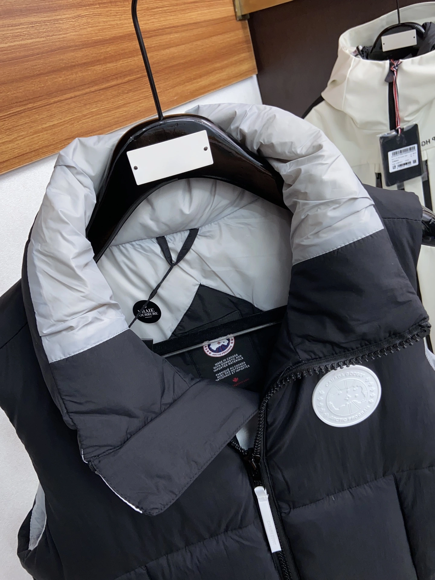 Canada Goose Down Jackets Bright 106553