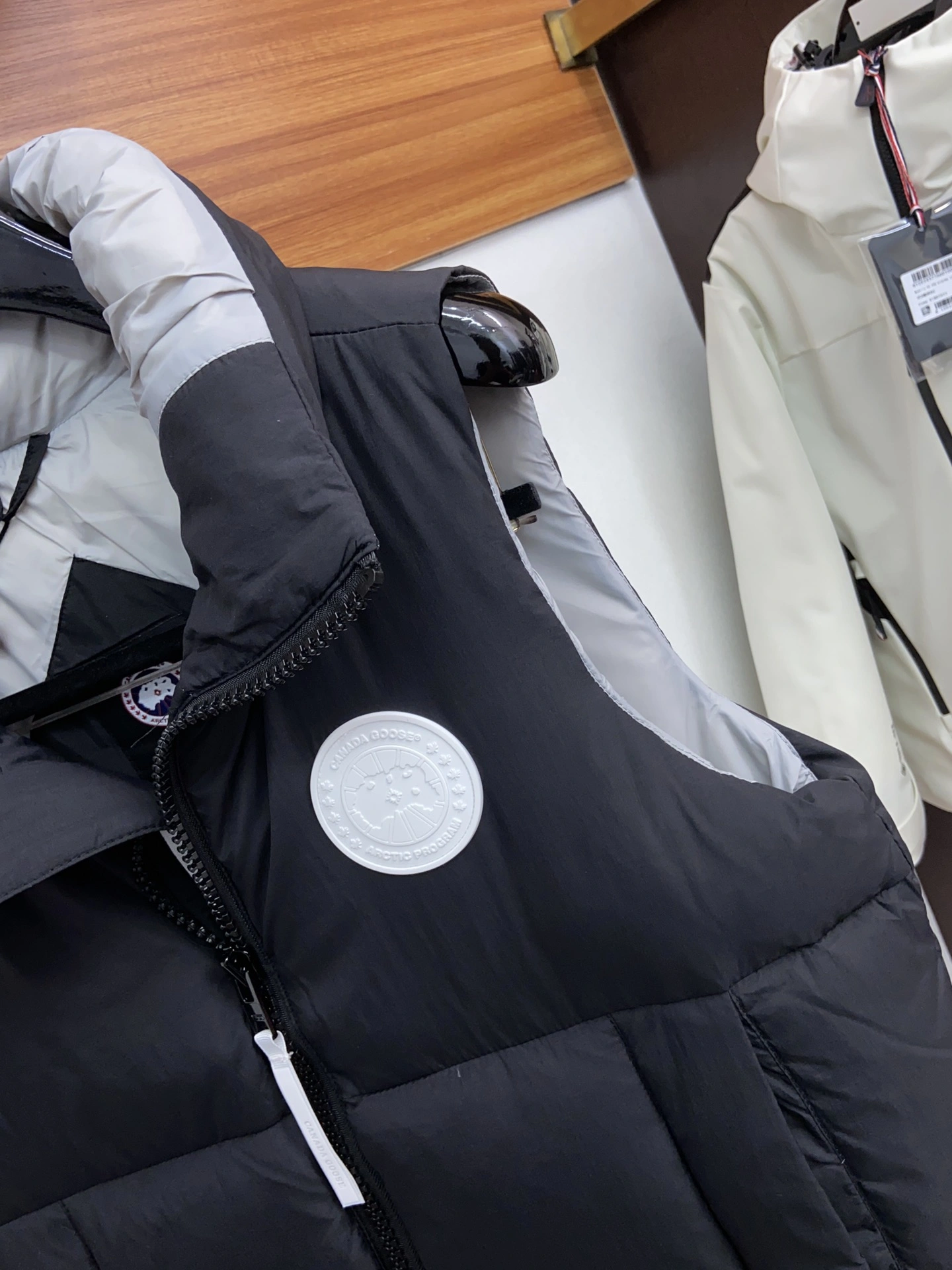 Canada Goose Down Jackets Bright 106553