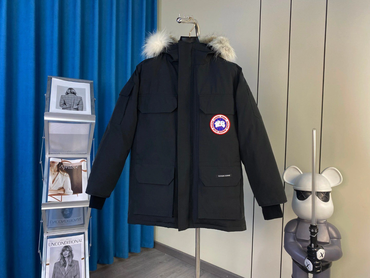 Canada Goose Down Jackets Snug 106556