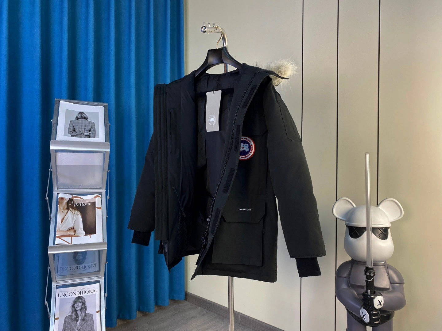Canada Goose Down Jackets Snug 106556
