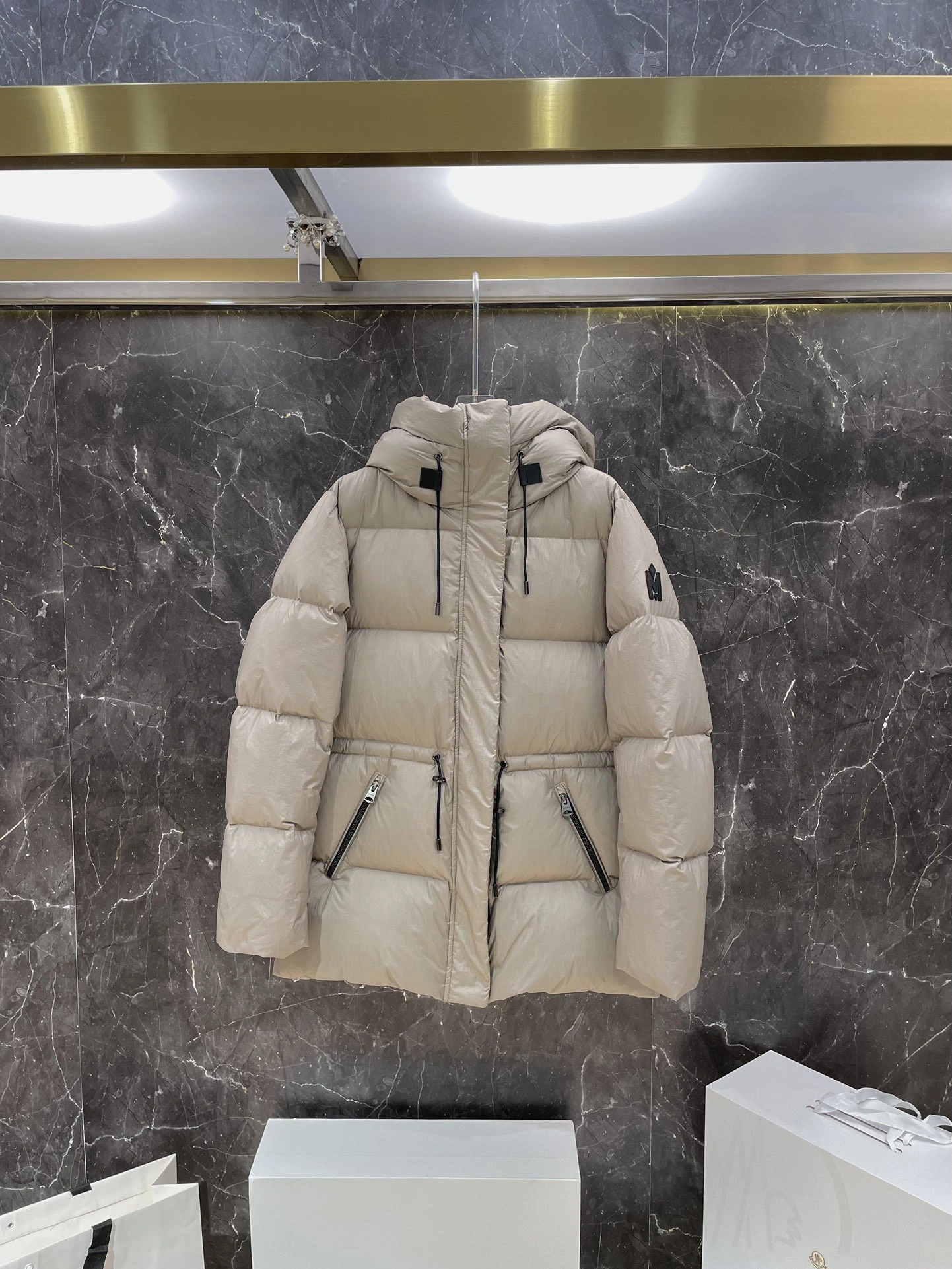 Canada Goose Down Jackets Breathable 106578
