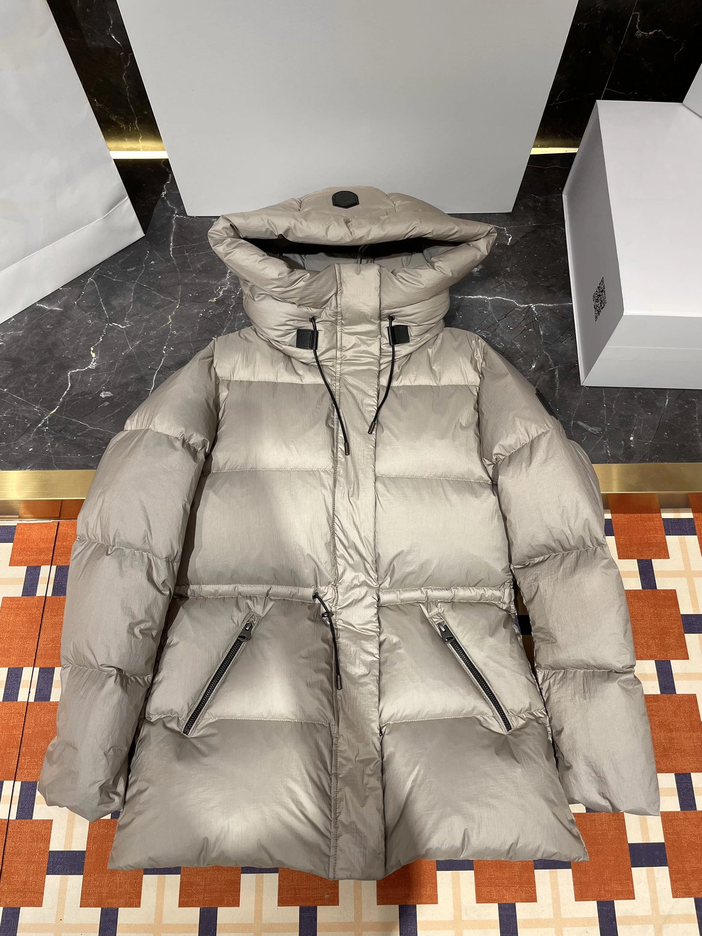 Canada Goose Down Jackets Breathable 106578