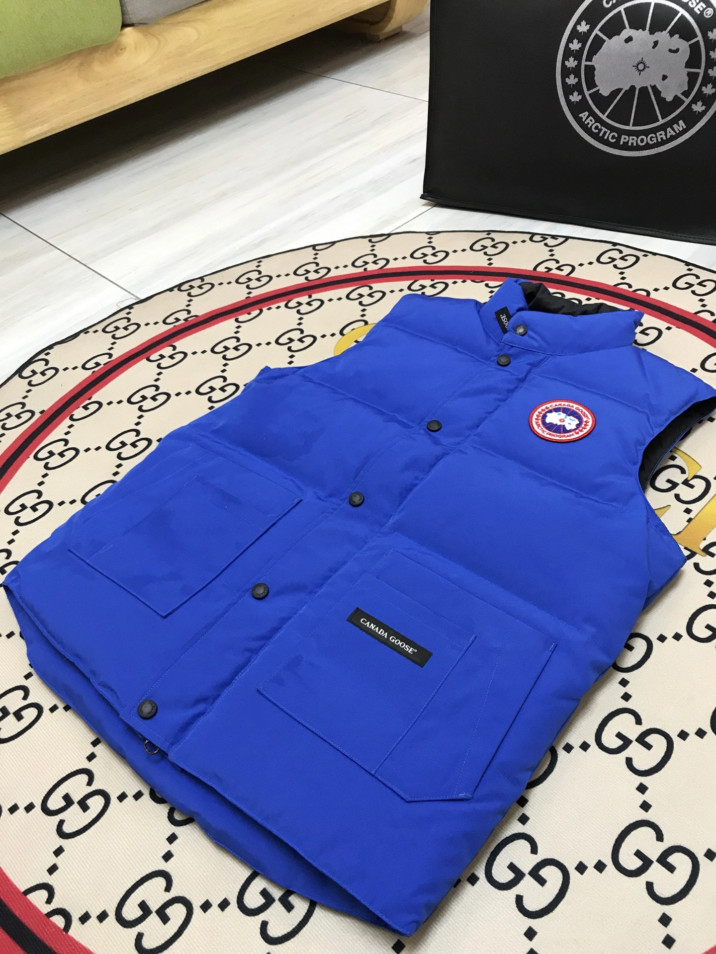Canada Goose Down Jackets Youthful 106527