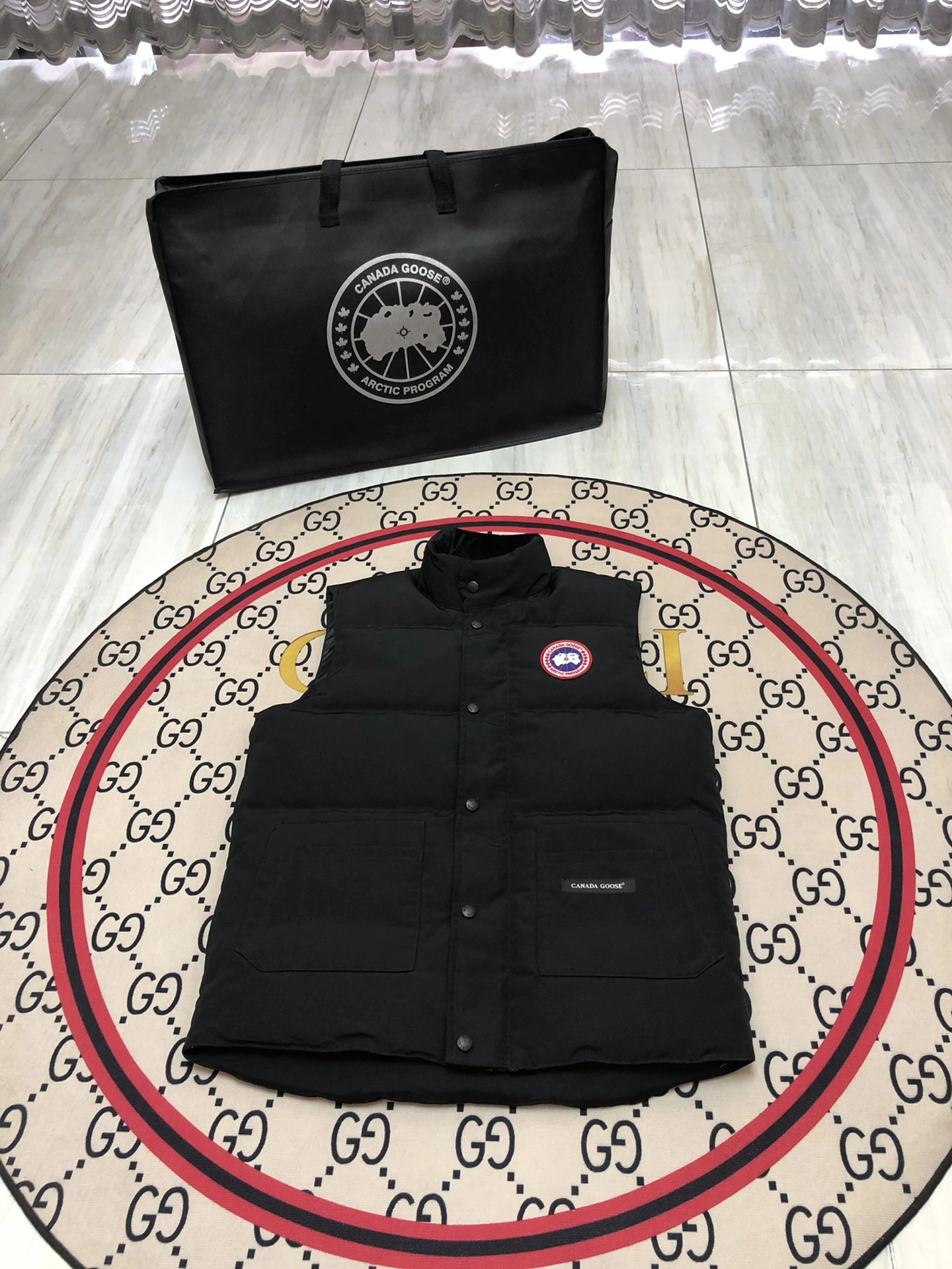 Canada Goose Down Jackets Breathable 106545