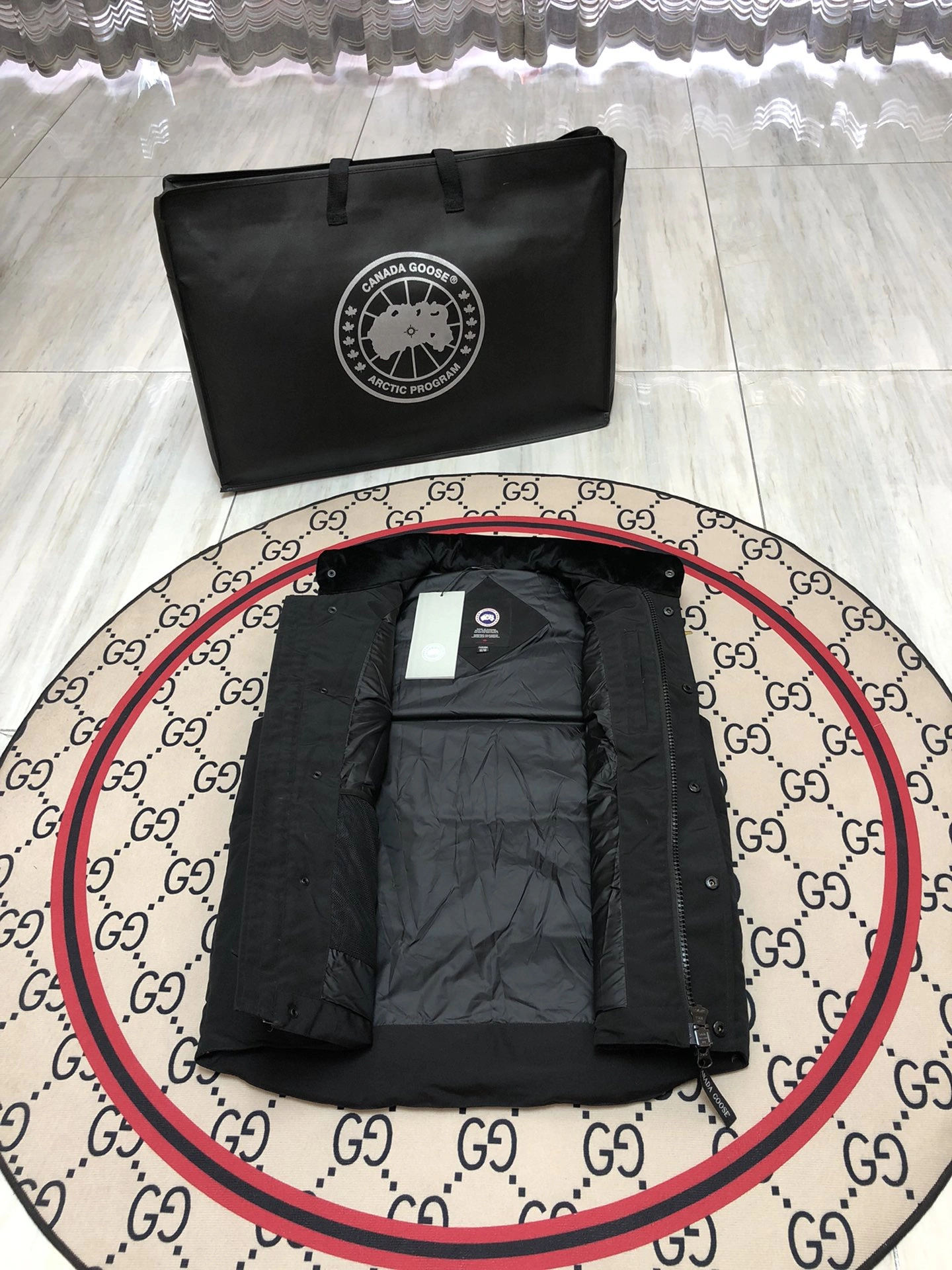 Canada Goose Down Jackets Breathable 106545